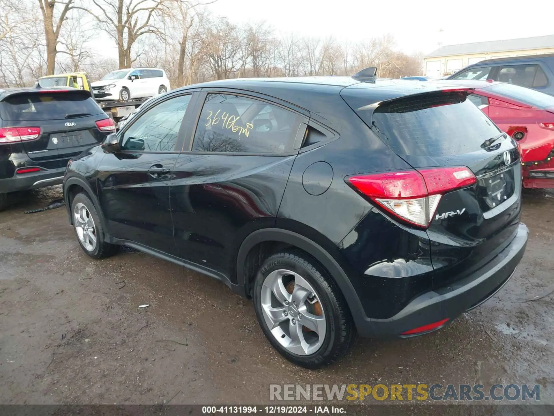 3 fotografías del automóvil dañado 3CZRU6H36MM736659 HONDA HR-V 2021