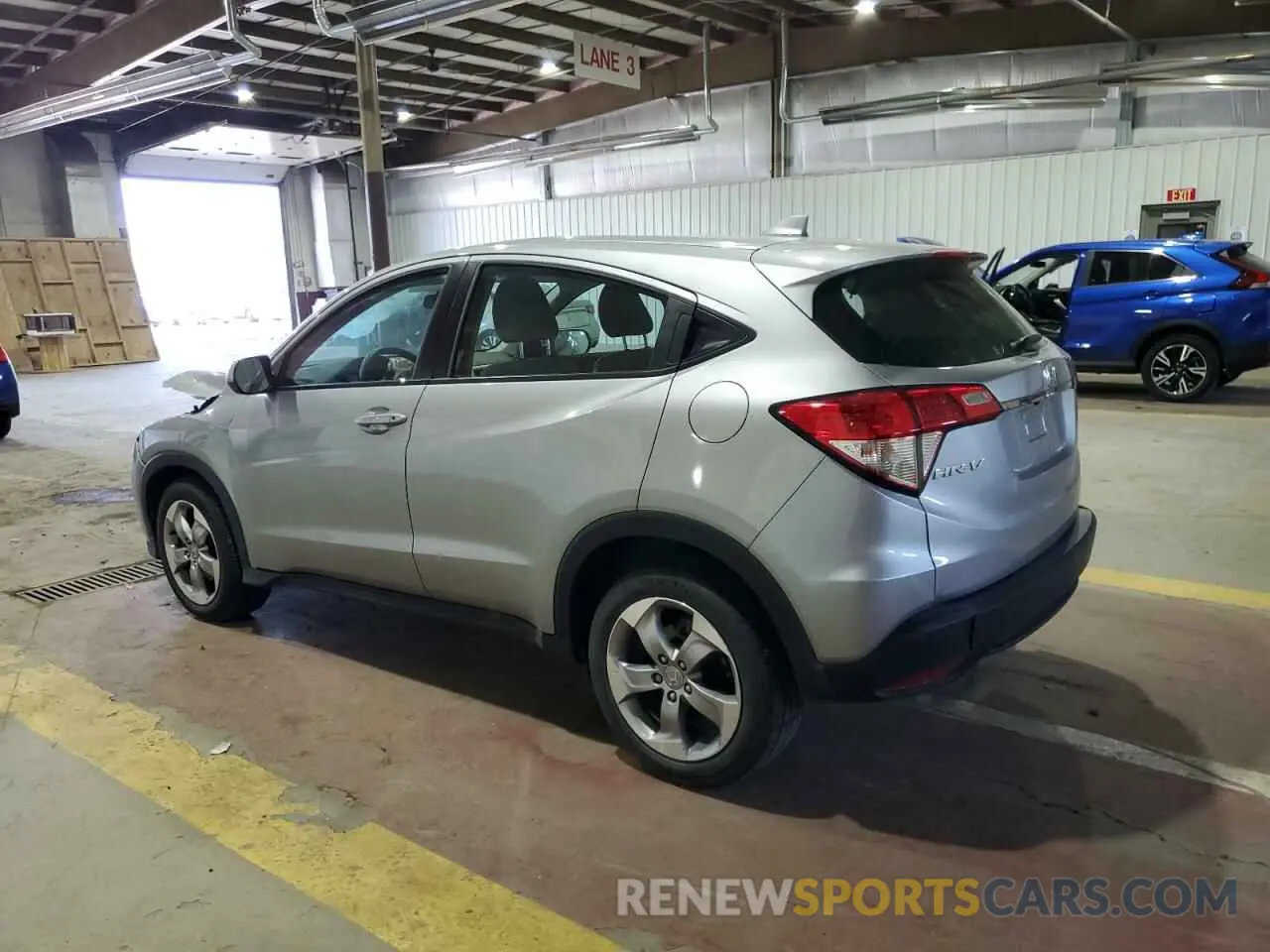 2 fotografías del automóvil dañado 3CZRU6H36MM739450 HONDA HR-V 2021