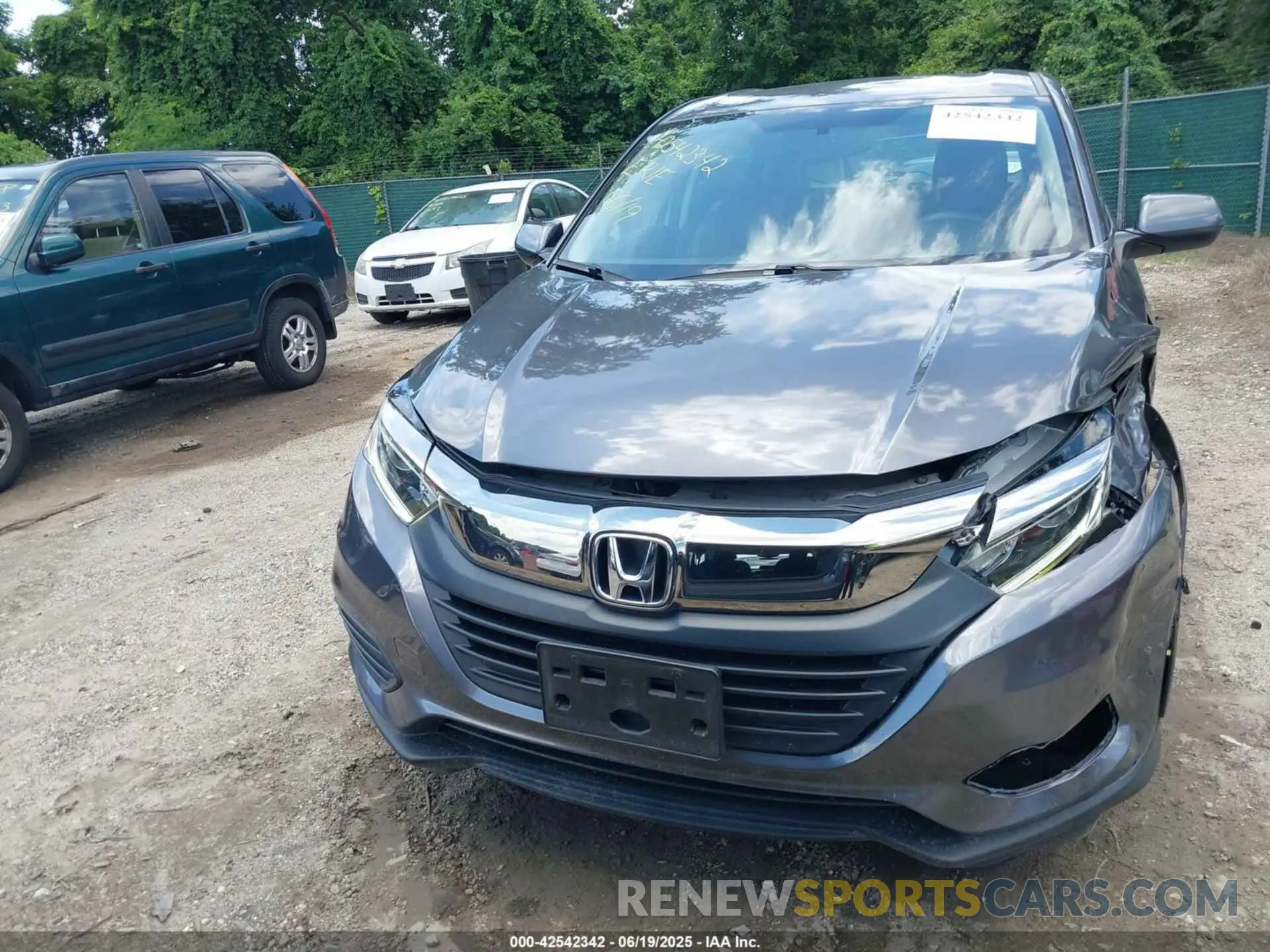 13 fotografías del automóvil dañado 3CZRU6H36MM746835 HONDA HR-V 2021