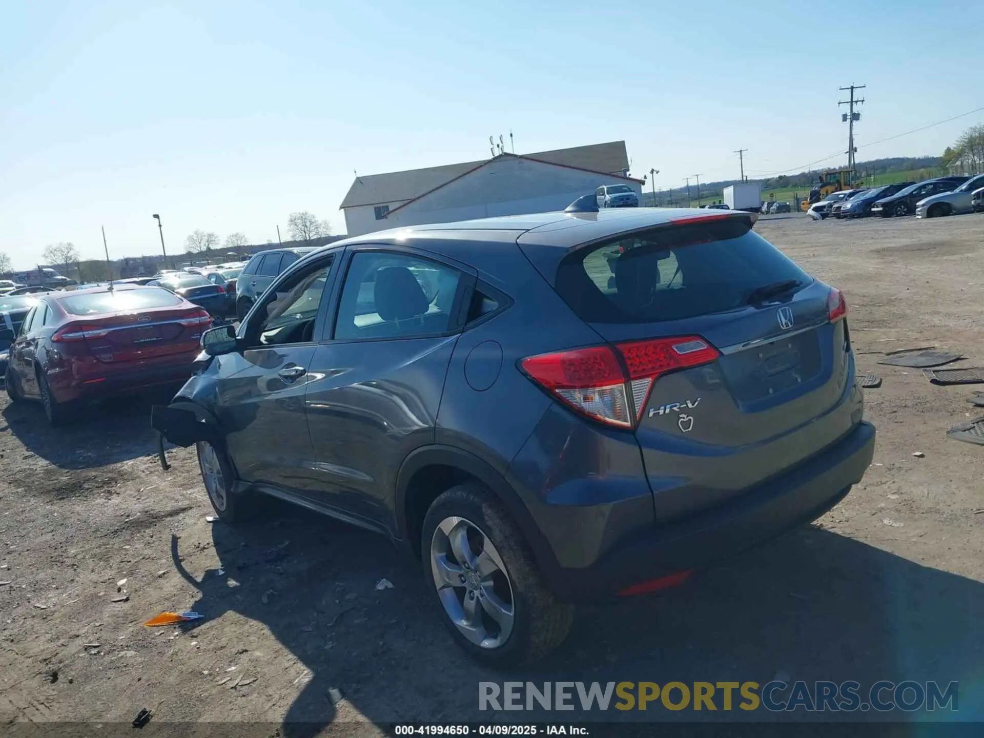 3 fotografías del automóvil dañado 3CZRU6H37MM739666 HONDA HR-V 2021