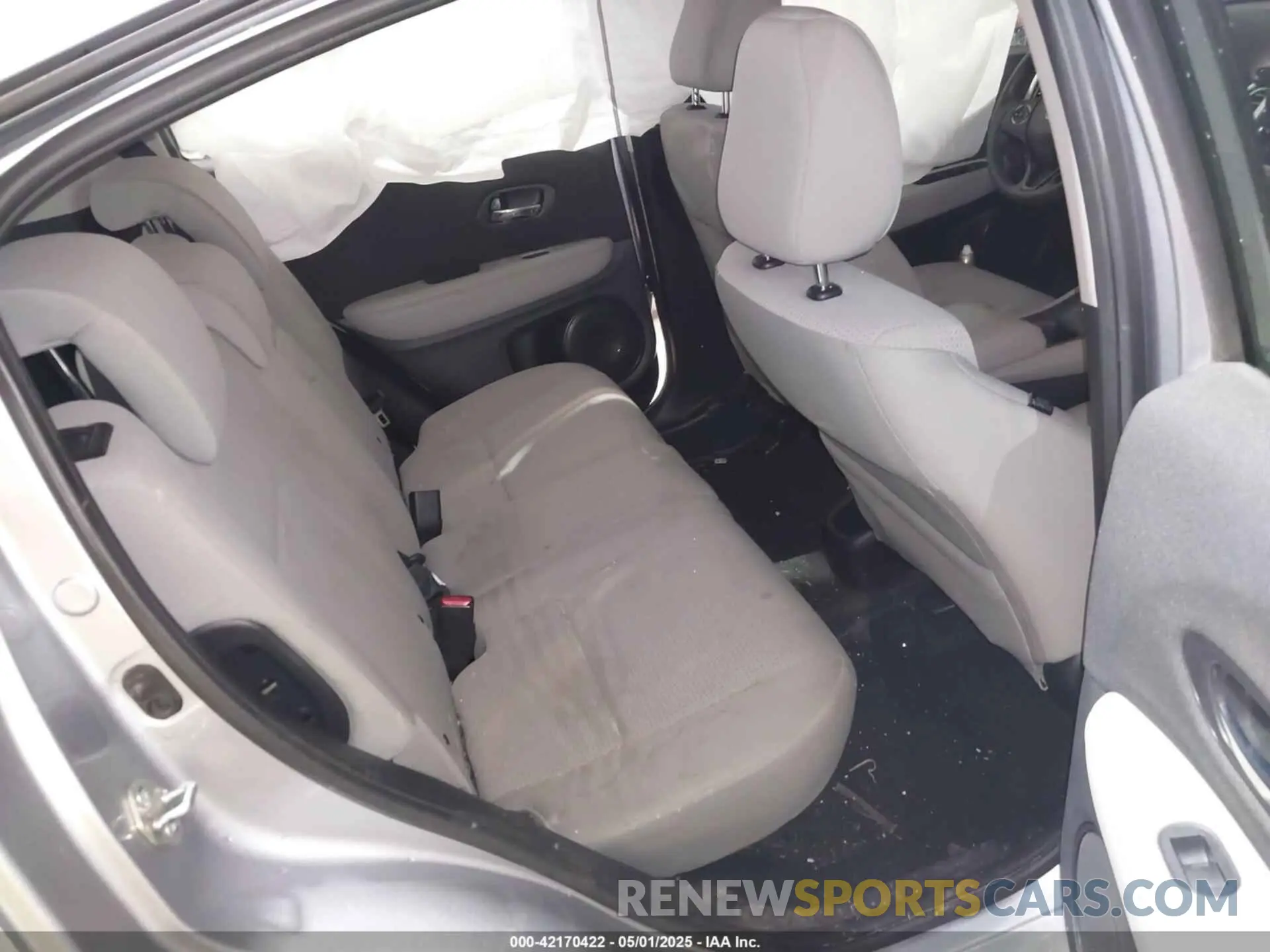 8 fotografías del automóvil dañado 3CZRU6H3XMM708864 HONDA HR-V 2021