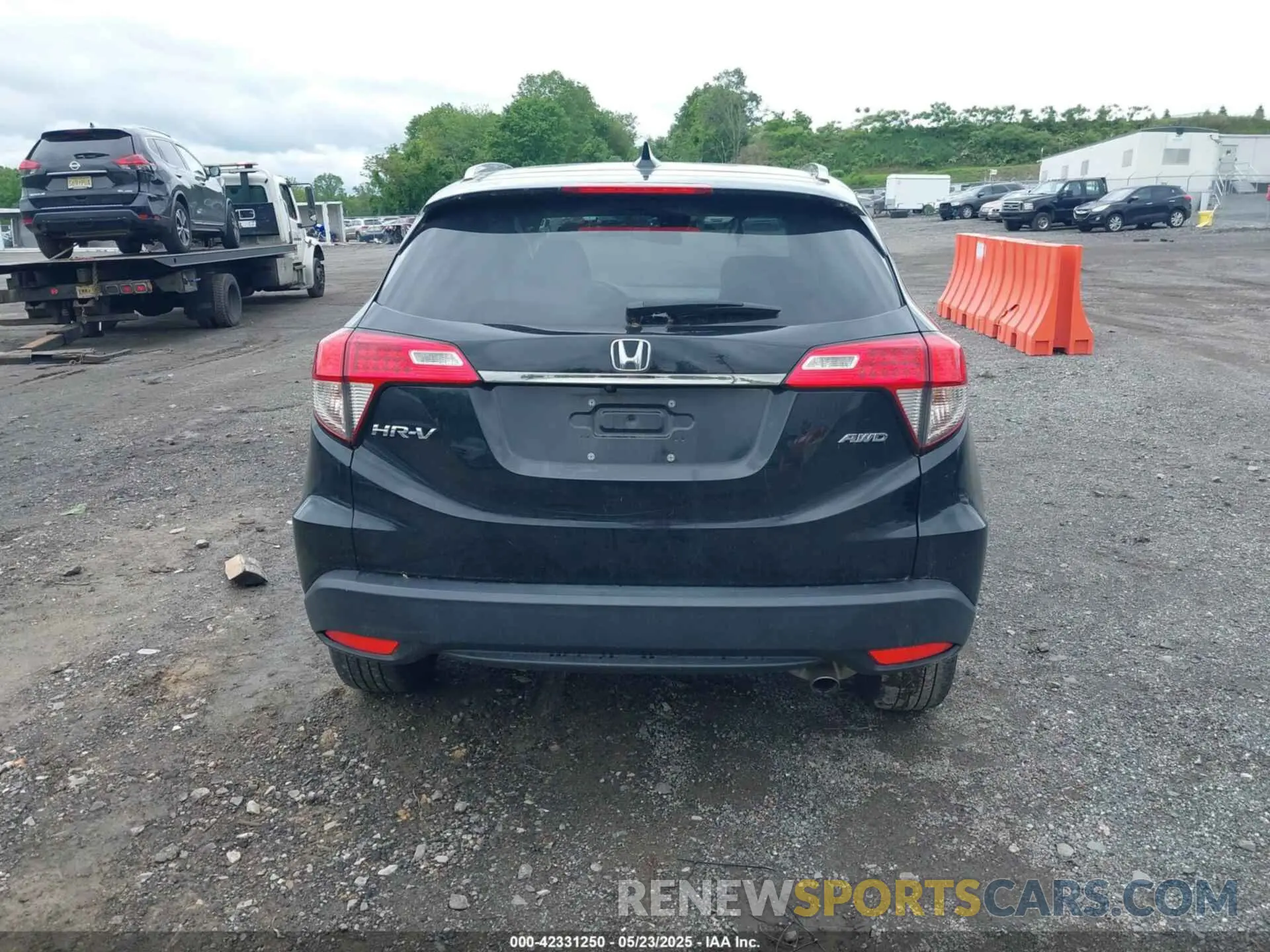 15 fotografías del automóvil dañado 3CZRU6H51MM709824 HONDA HR-V 2021