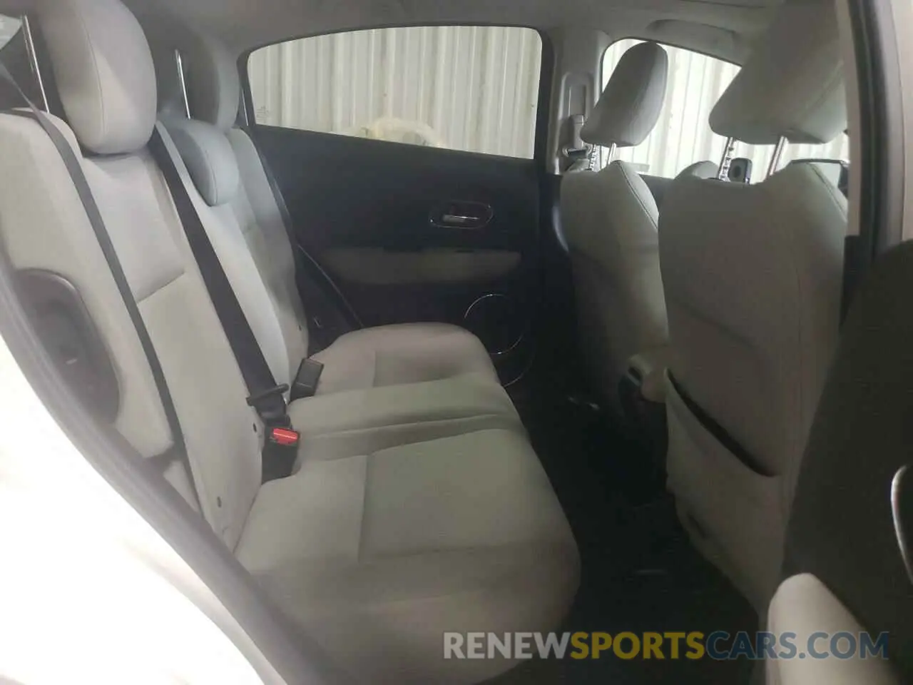 10 fotografías del automóvil dañado 3CZRU6H51MM743021 HONDA HR-V 2021