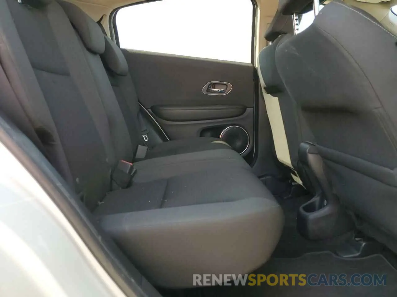 11 fotografías del automóvil dañado 3CZRU6H57MM719029 HONDA HR-V 2021