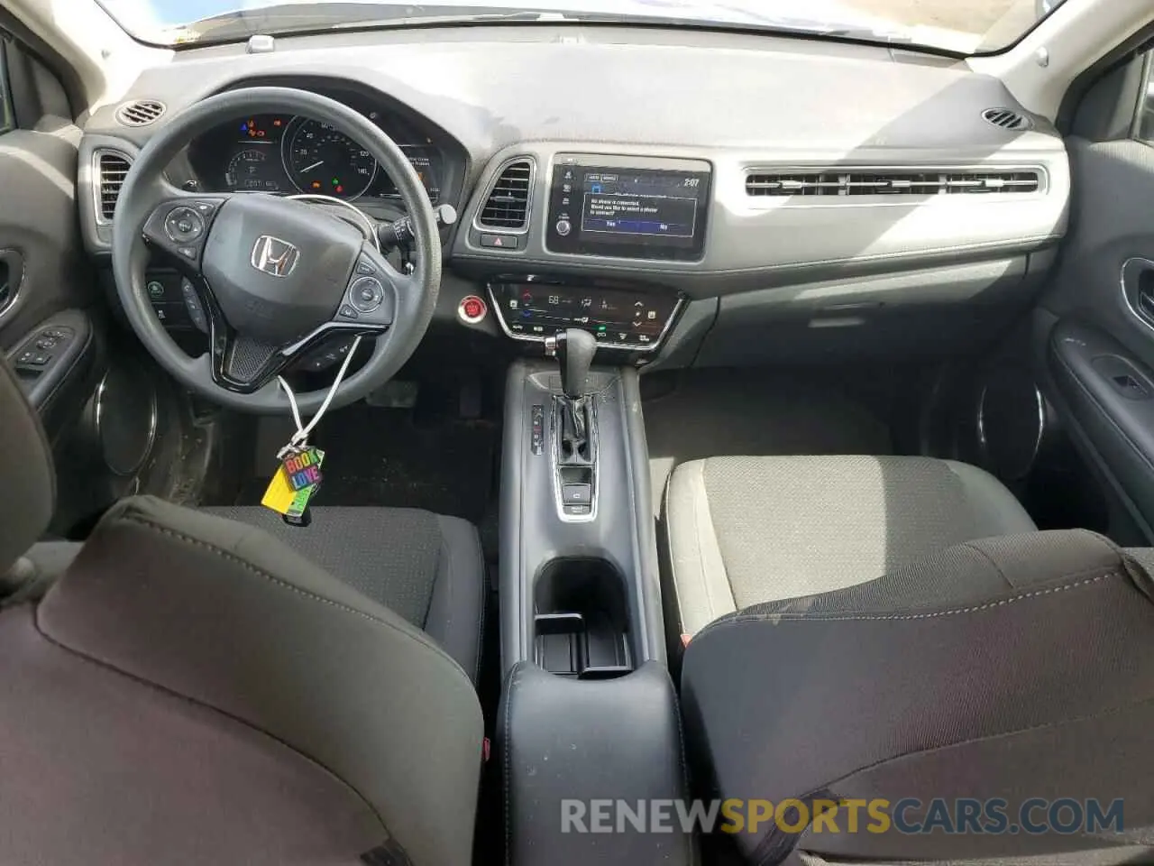 8 fotografías del automóvil dañado 3CZRU6H57MM720679 HONDA HR-V 2021