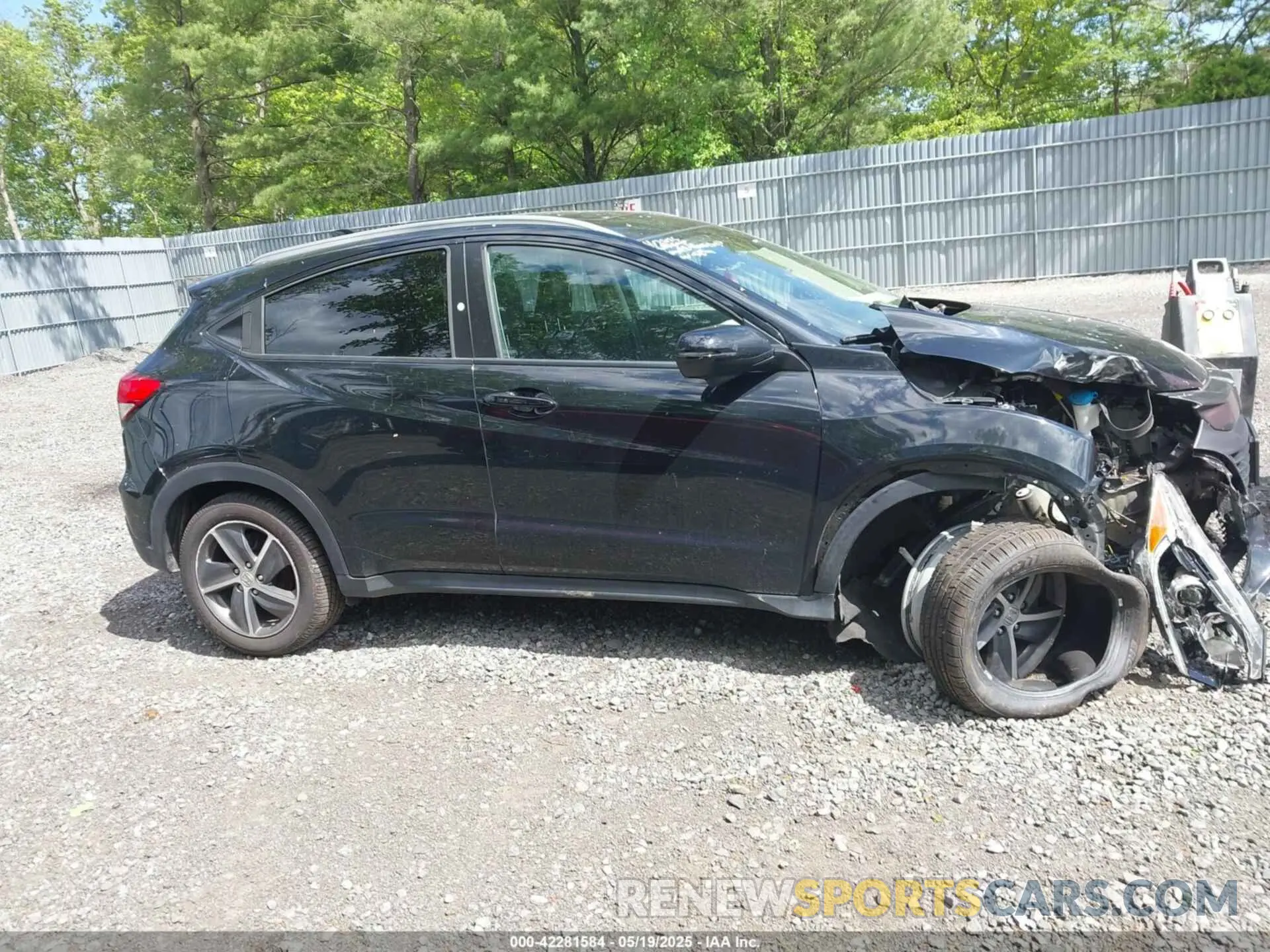13 fotografías del automóvil dañado 3CZRU6H58MM735224 HONDA HR-V 2021
