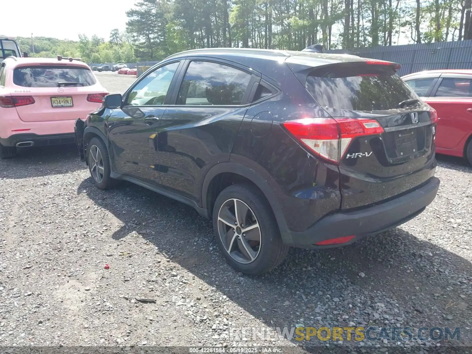 3 fotografías del automóvil dañado 3CZRU6H58MM735224 HONDA HR-V 2021