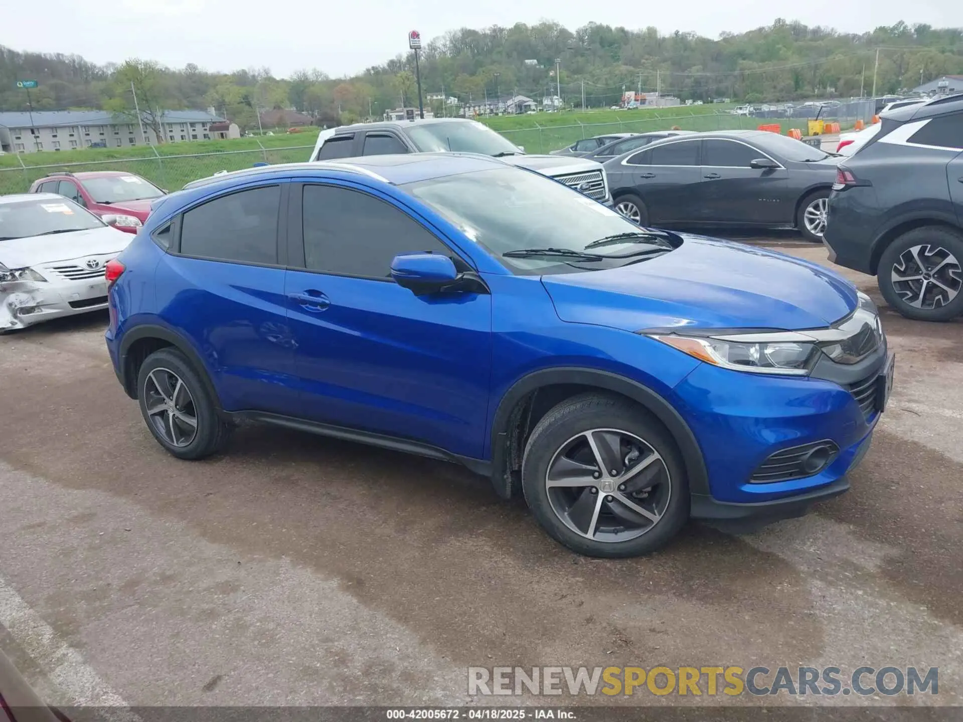13 fotografías del automóvil dañado 3CZRU6H59MM735958 HONDA HR-V 2021