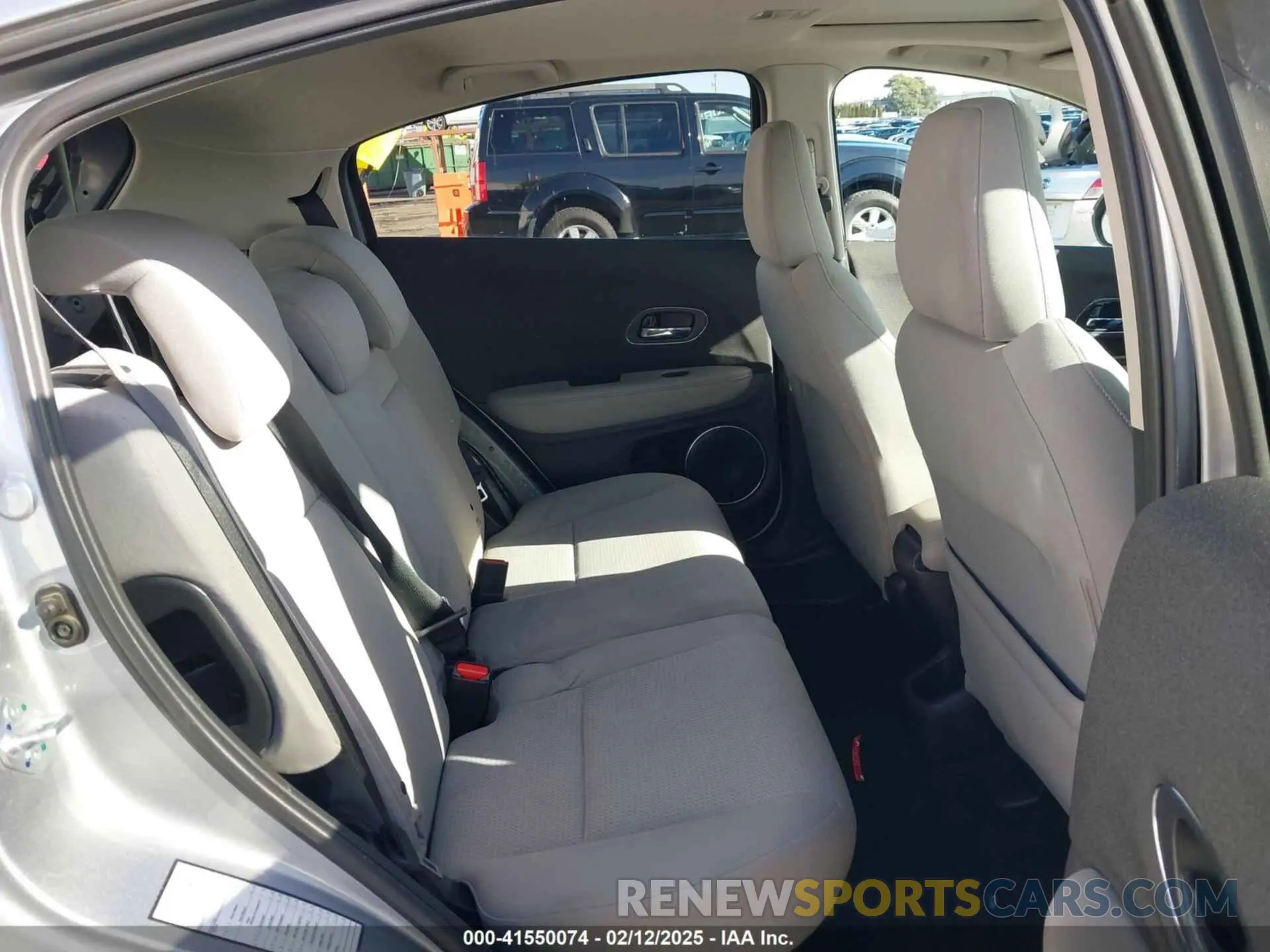 8 fotografías del automóvil dañado 3CZRU6H59MM749892 HONDA HR-V 2021