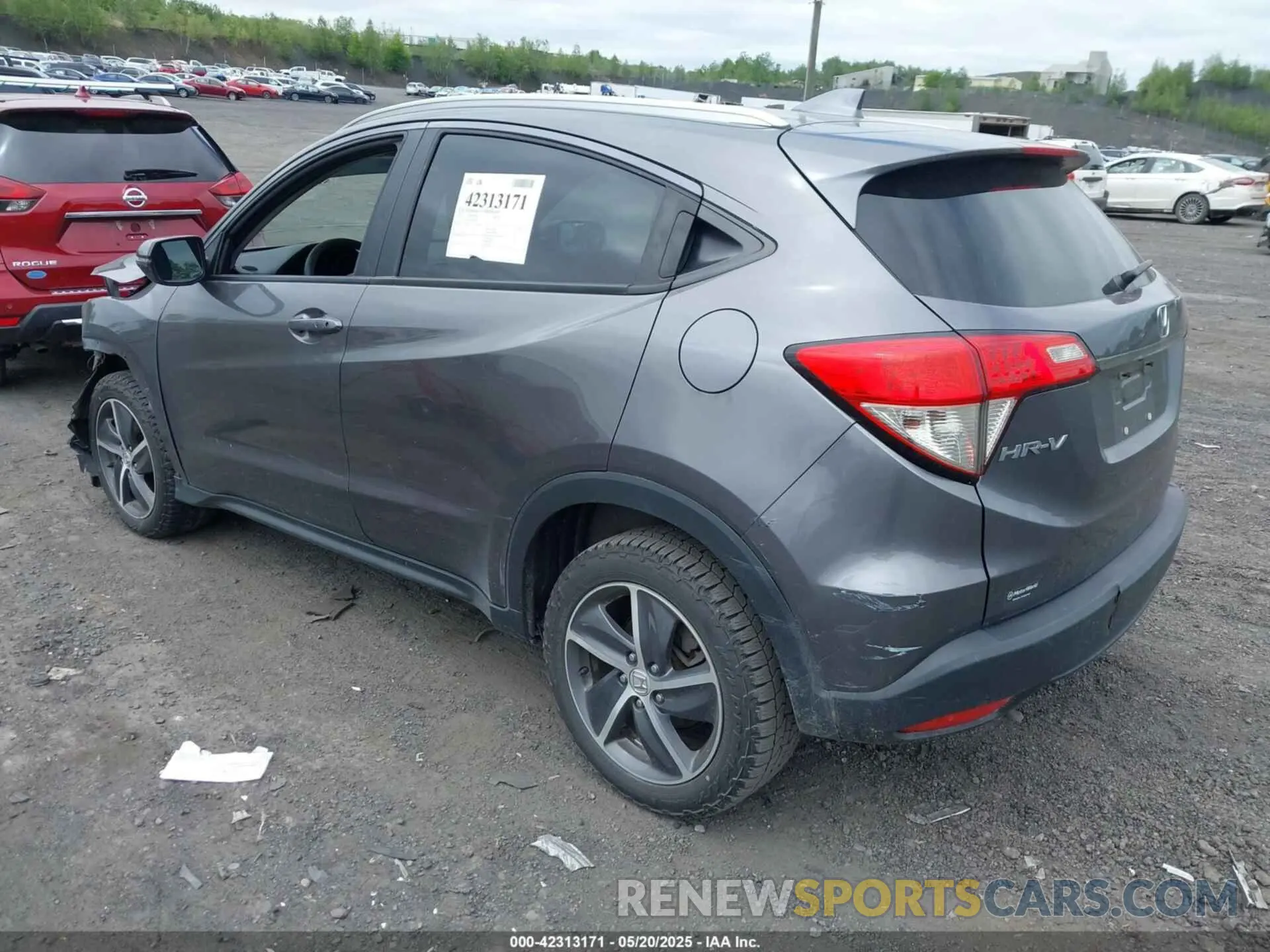 3 fotografías del automóvil dañado 3CZRU6H5XMM700605 HONDA HR-V 2021