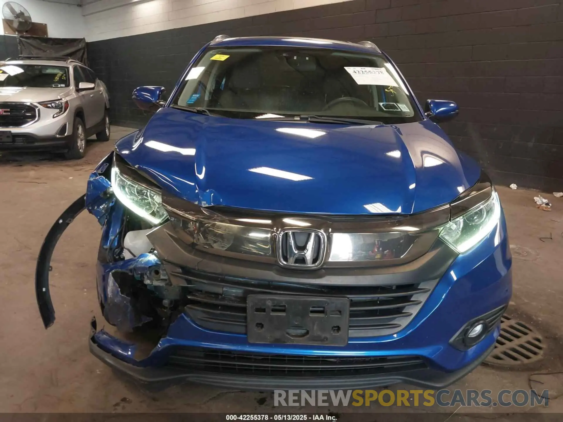 12 fotografías del automóvil dañado 3CZRU6H5XMM720692 HONDA HR-V 2021