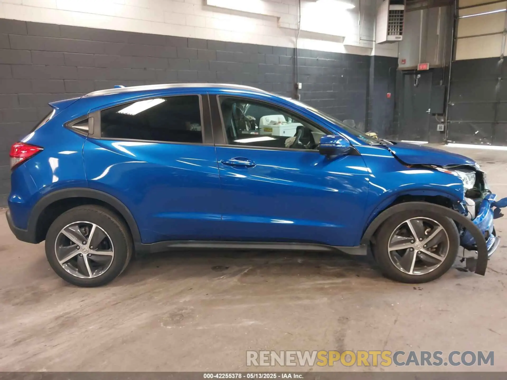 13 fotografías del automóvil dañado 3CZRU6H5XMM720692 HONDA HR-V 2021