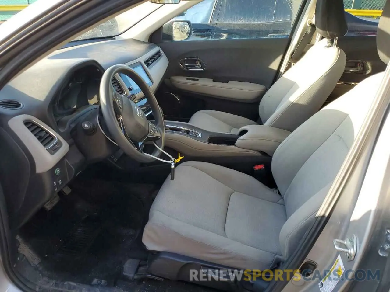 7 fotografías del automóvil dañado 3CZRU6H5XMM744510 HONDA HR-V 2021