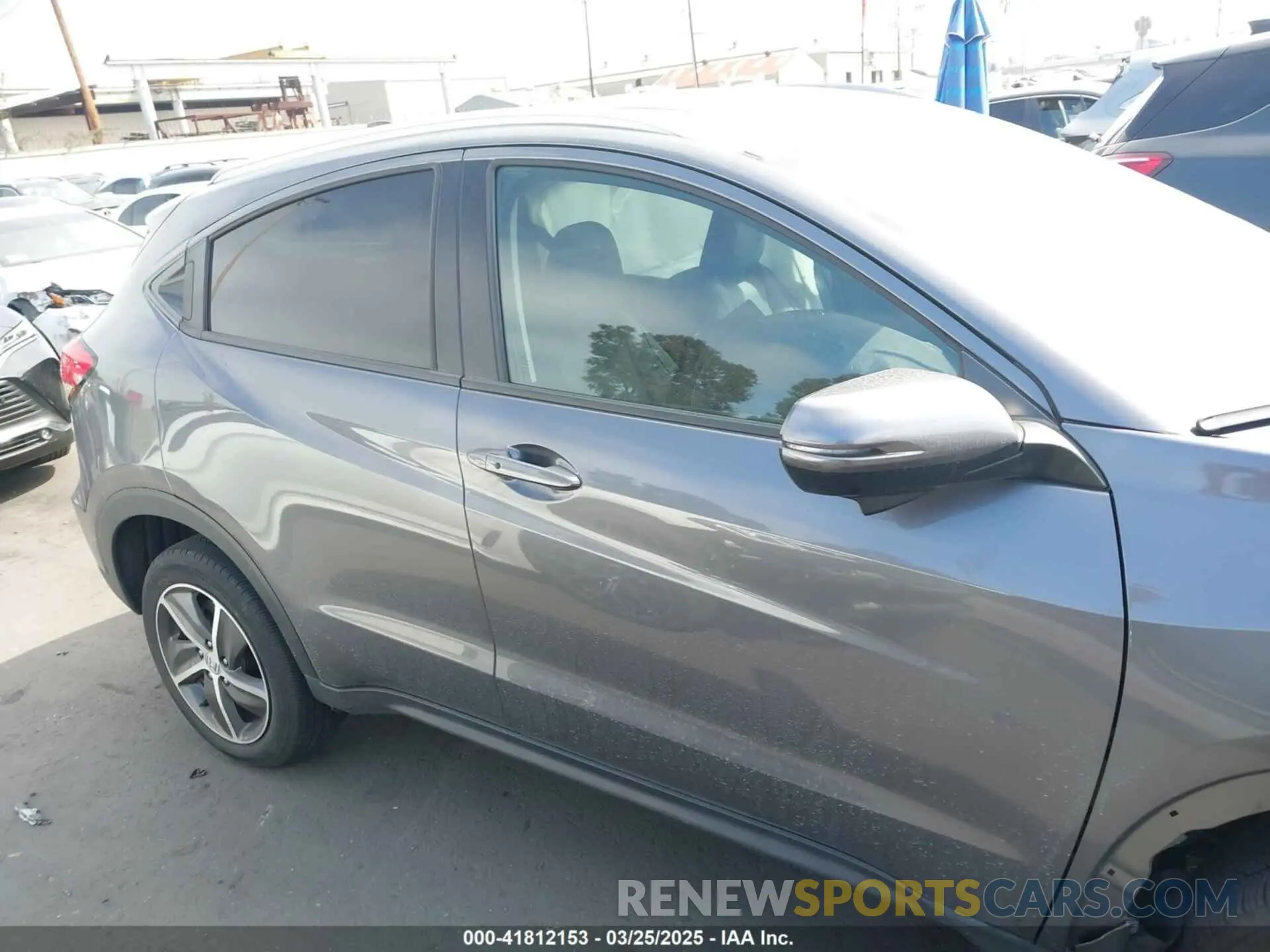 14 fotografías del automóvil dañado 3CZRU6H74MM713769 HONDA HR-V 2021
