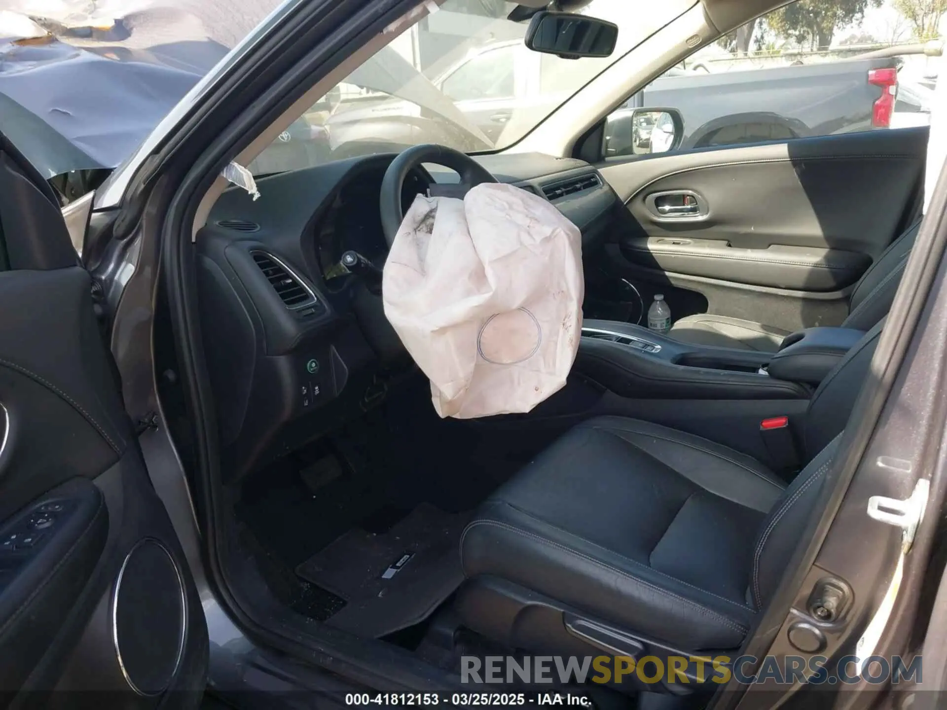 19 fotografías del automóvil dañado 3CZRU6H74MM713769 HONDA HR-V 2021