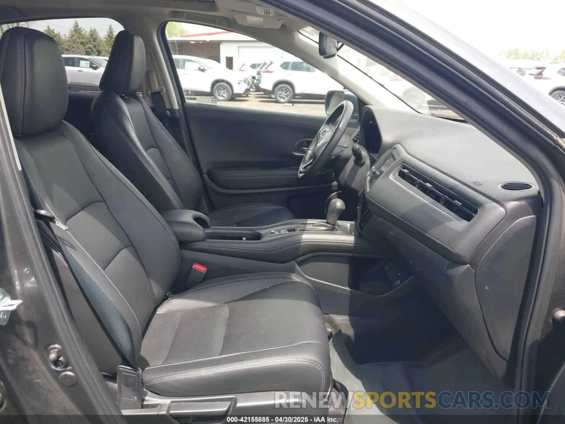 5 fotografías del automóvil dañado 3CZRU6H75MM724571 HONDA HR-V 2021