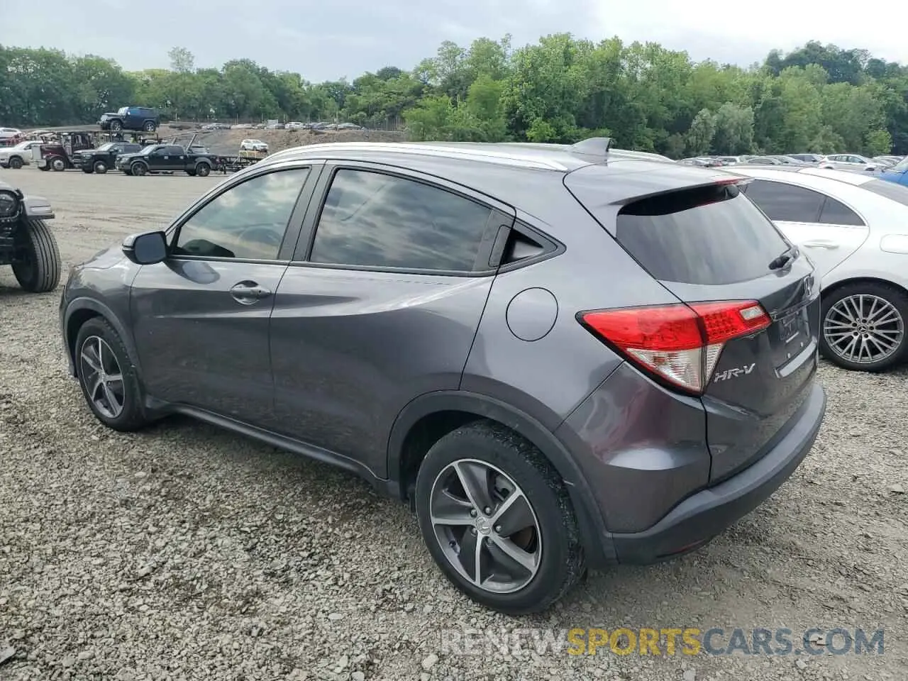 2 fotografías del automóvil dañado 3CZRU6H76MM724577 HONDA HR-V 2021