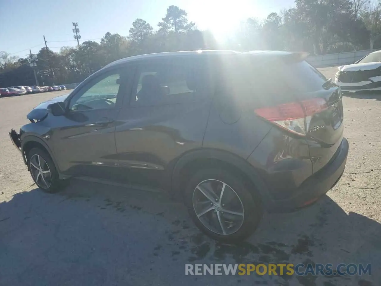 2 fotografías del automóvil dañado 3CZRU6H78MM705531 HONDA HR-V 2021