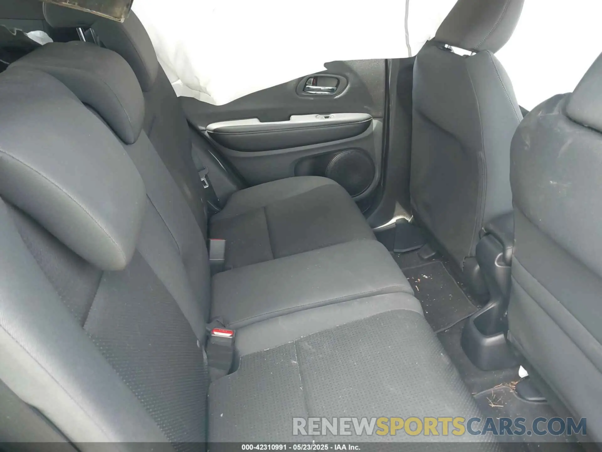 8 fotografías del automóvil dañado 3CZRU5H14NM727436 HONDA HR-V 2022