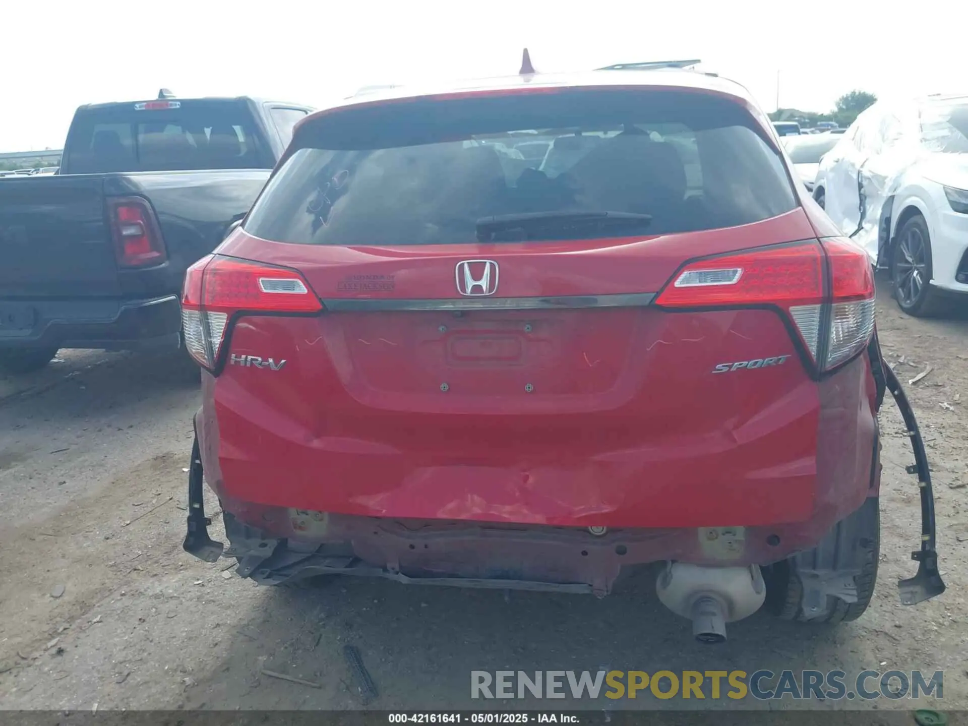 17 fotografías del automóvil dañado 3CZRU5H16NM742133 HONDA HR-V 2022