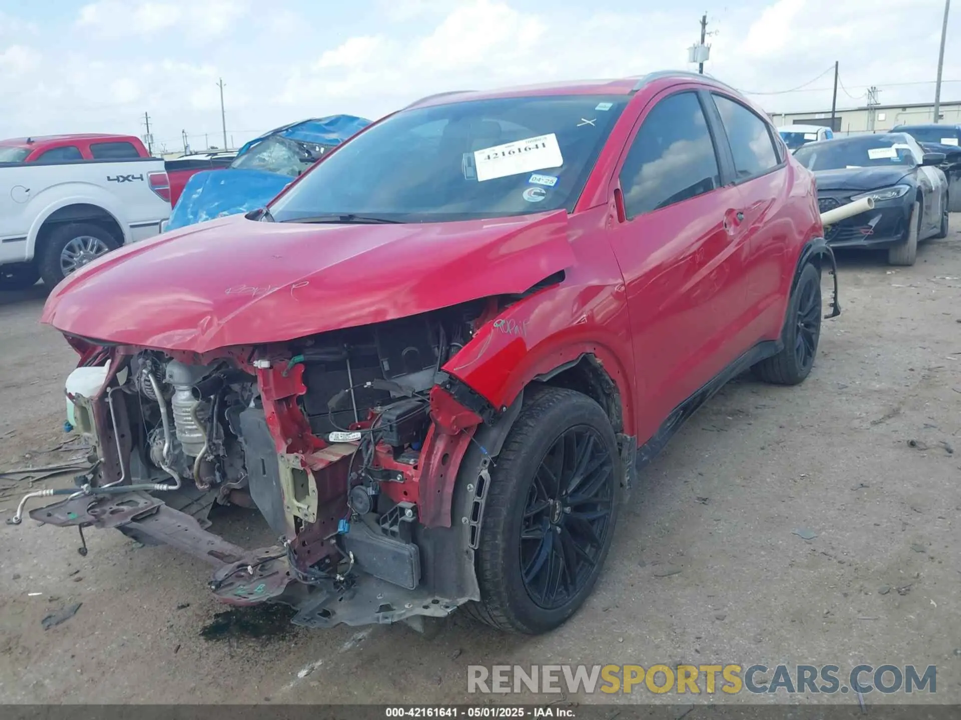 2 fotografías del automóvil dañado 3CZRU5H16NM742133 HONDA HR-V 2022