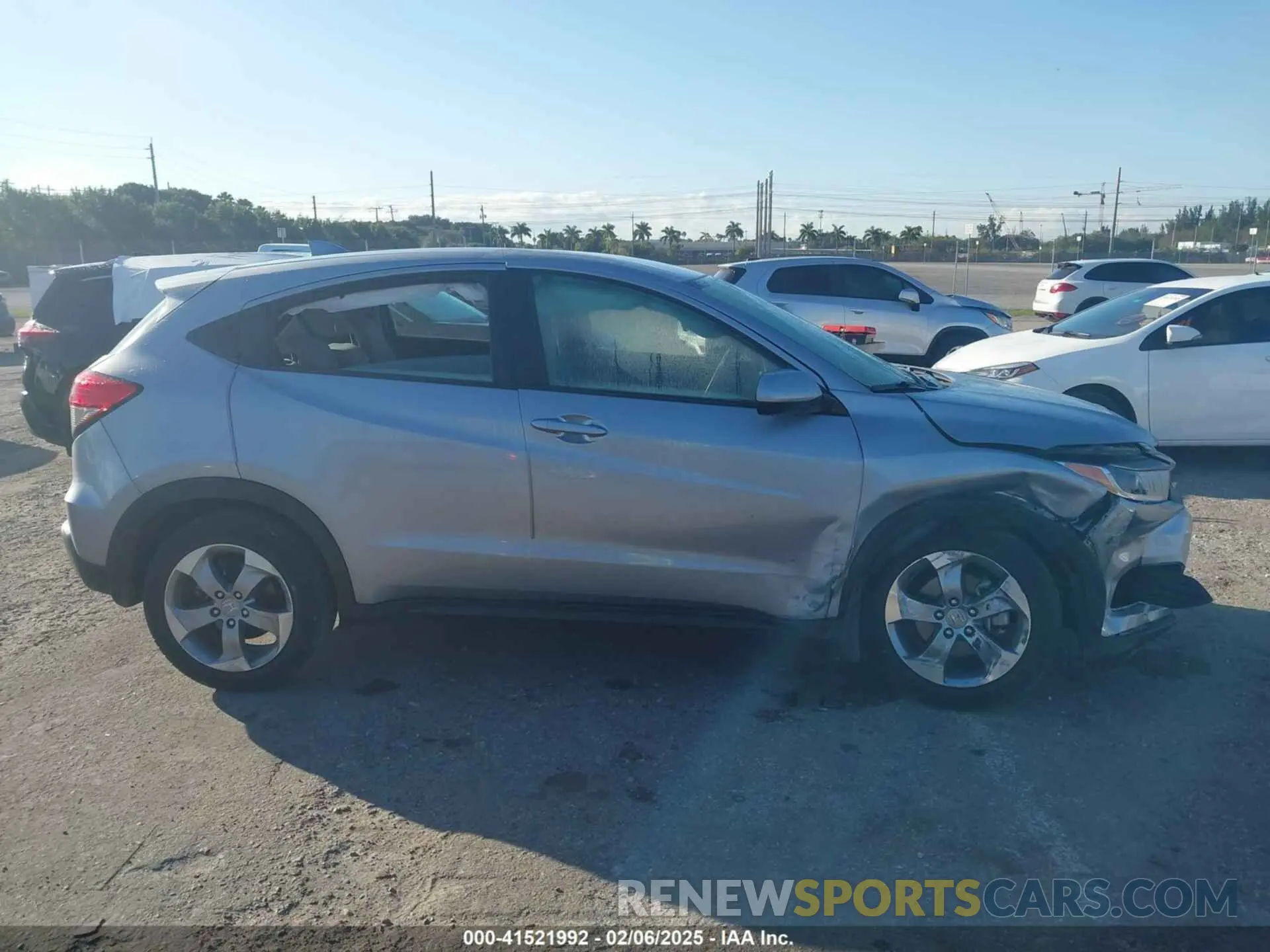 13 fotografías del automóvil dañado 3CZRU5H33NM709544 HONDA HR-V 2022