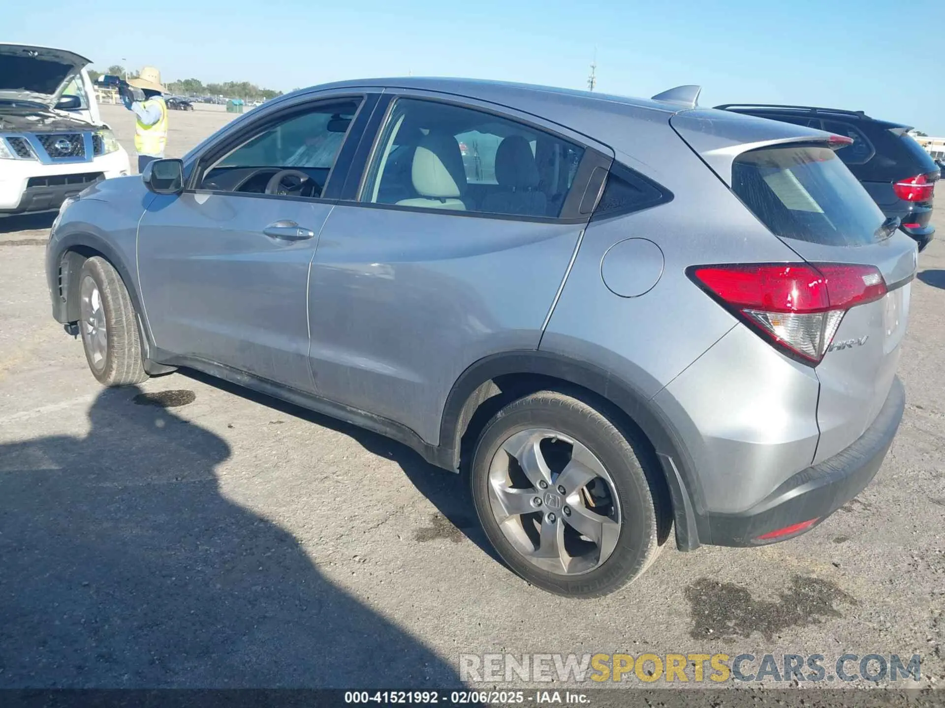 3 fotografías del automóvil dañado 3CZRU5H33NM709544 HONDA HR-V 2022