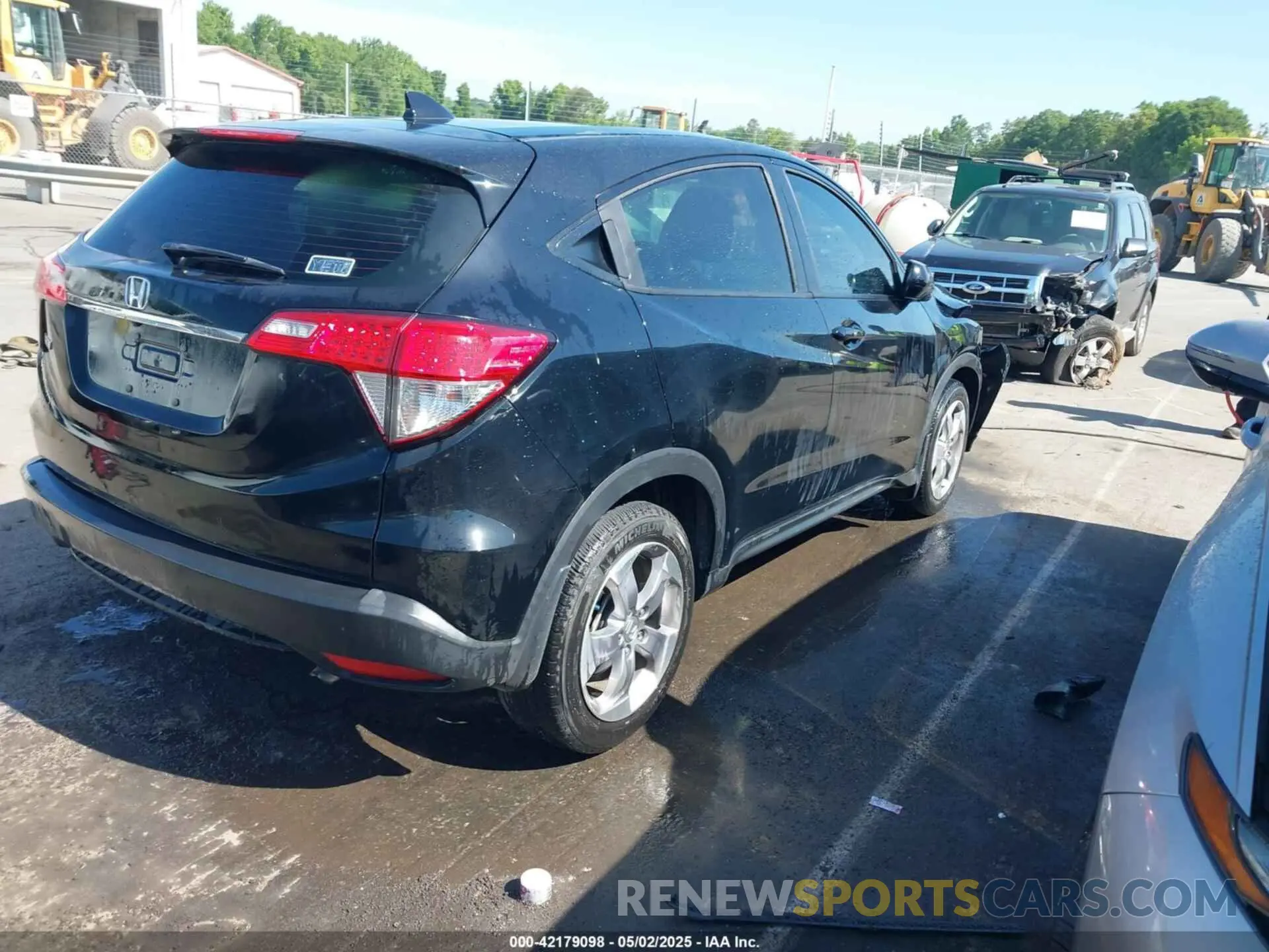 4 fotografías del automóvil dañado 3CZRU5H33NM717434 HONDA HR-V 2022