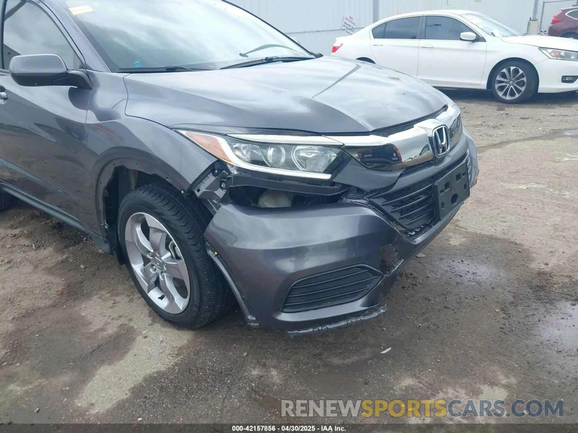 18 fotografías del automóvil dañado 3CZRU5H35NM703907 HONDA HR-V 2022