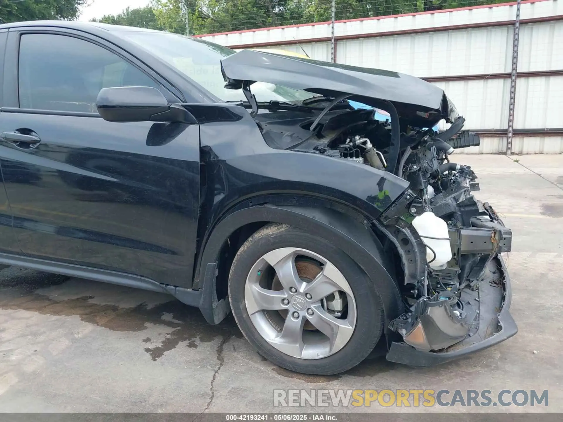 16 fotografías del automóvil dañado 3CZRU5H36NM738438 HONDA HR-V 2022