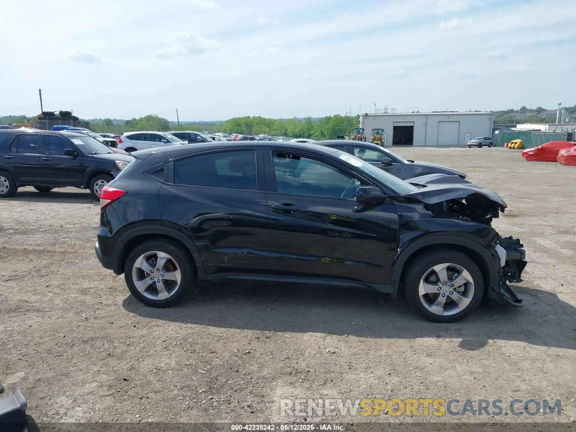 14 fotografías del automóvil dañado 3CZRU5H36NM743817 HONDA HR-V 2022