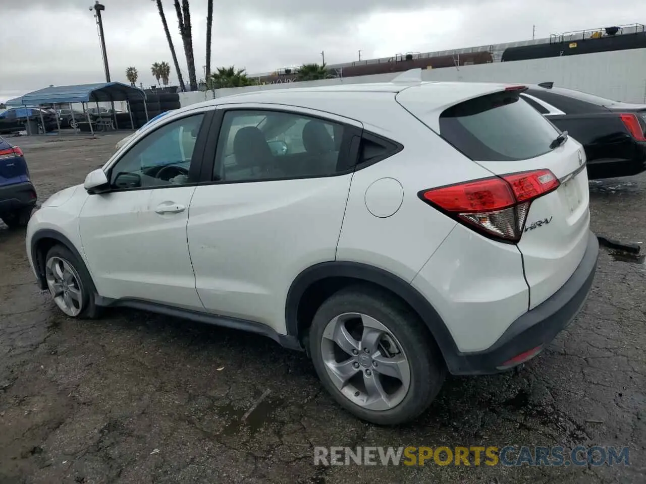2 fotografías del automóvil dañado 3CZRU5H37NM701401 HONDA HR-V 2022
