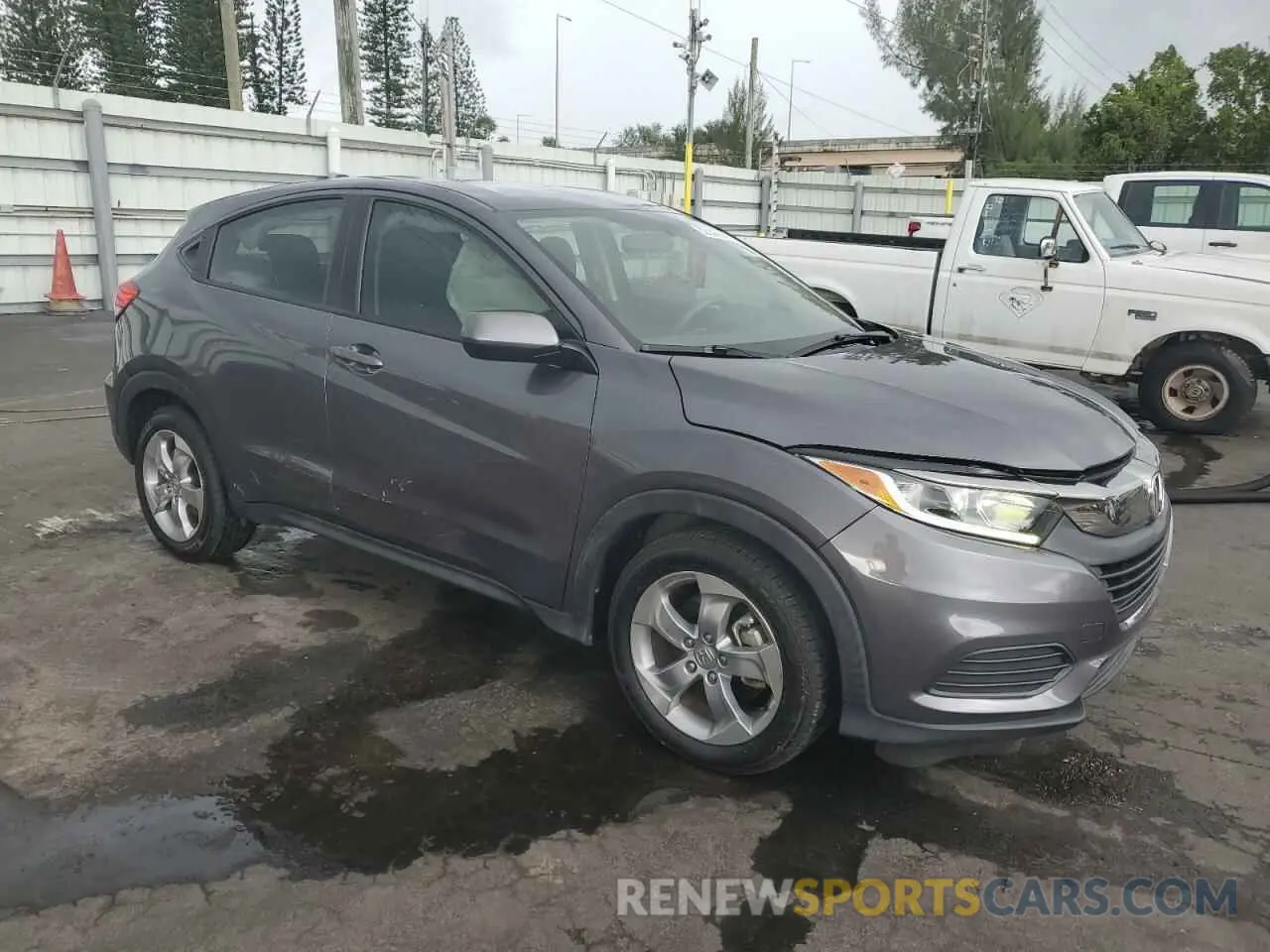 4 fotografías del automóvil dañado 3CZRU5H39NM723643 HONDA HR-V 2022
