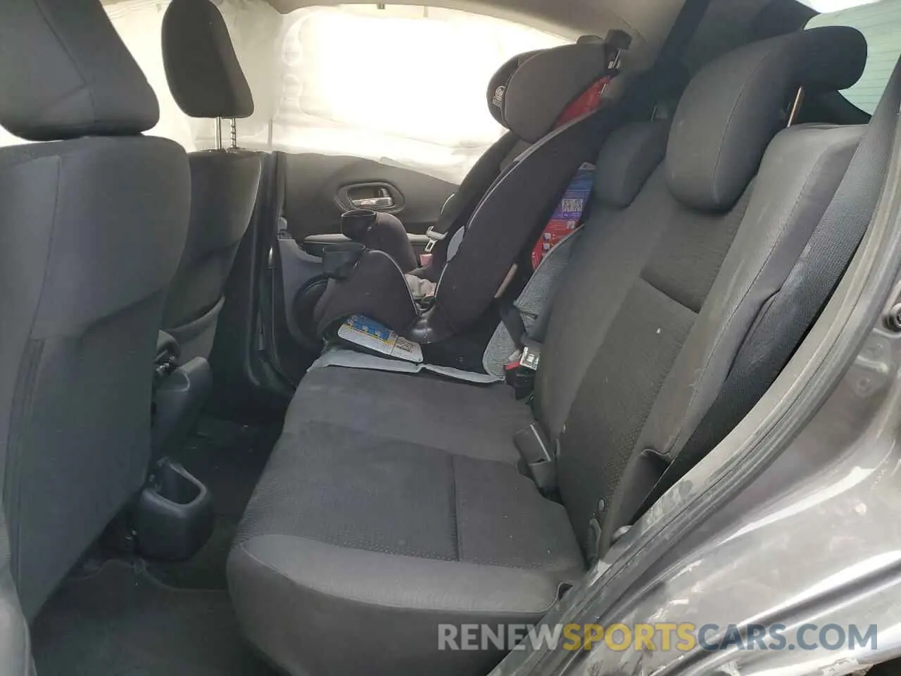 10 fotografías del automóvil dañado 3CZRU5H39NM731144 HONDA HR-V 2022