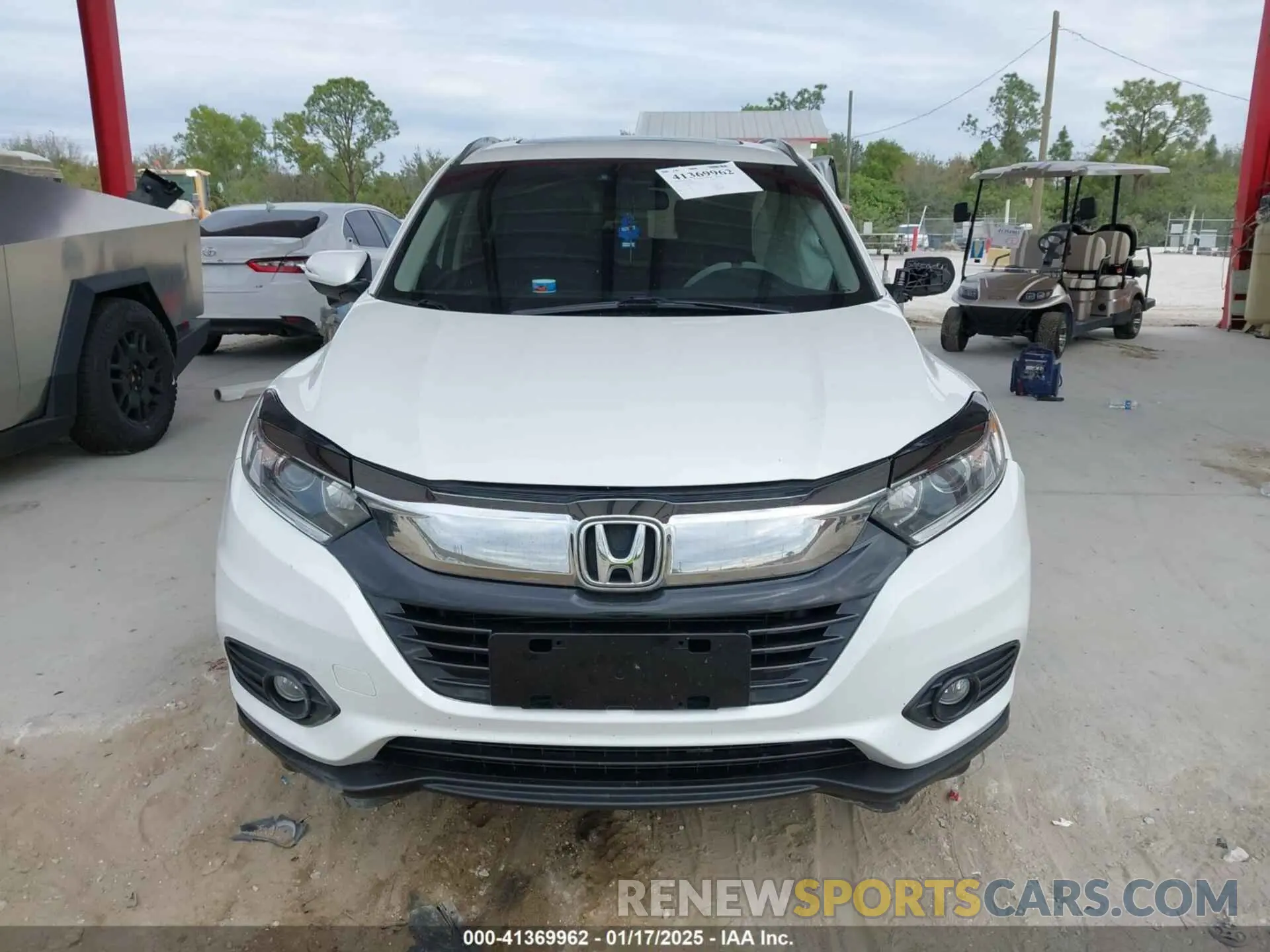 13 fotografías del automóvil dañado 3CZRU5H52NM719743 HONDA HR-V 2022