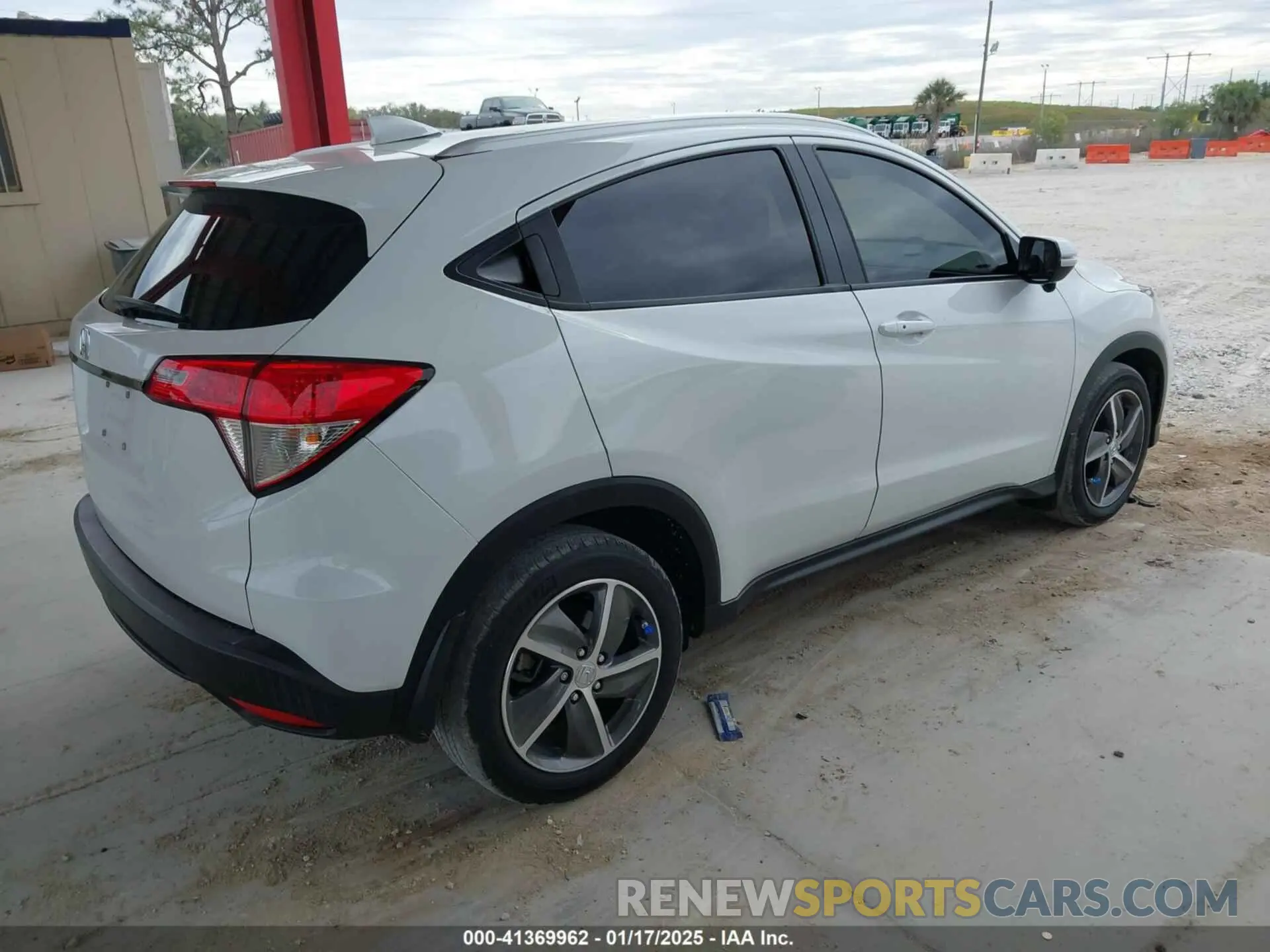4 fotografías del automóvil dañado 3CZRU5H52NM719743 HONDA HR-V 2022