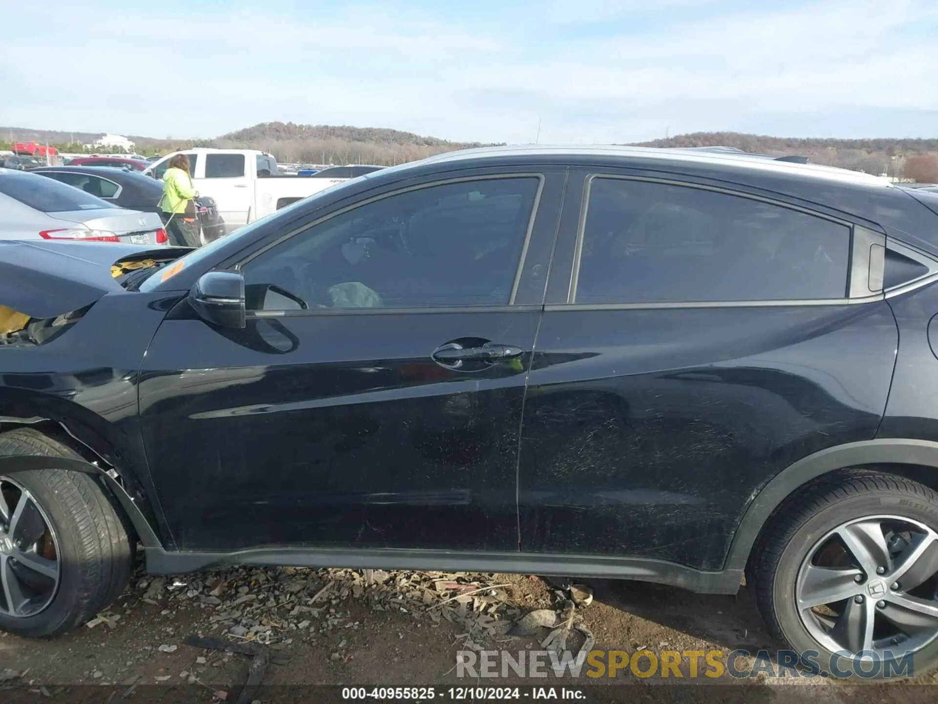 14 fotografías del automóvil dañado 3CZRU5H52NM742763 HONDA HR-V 2022