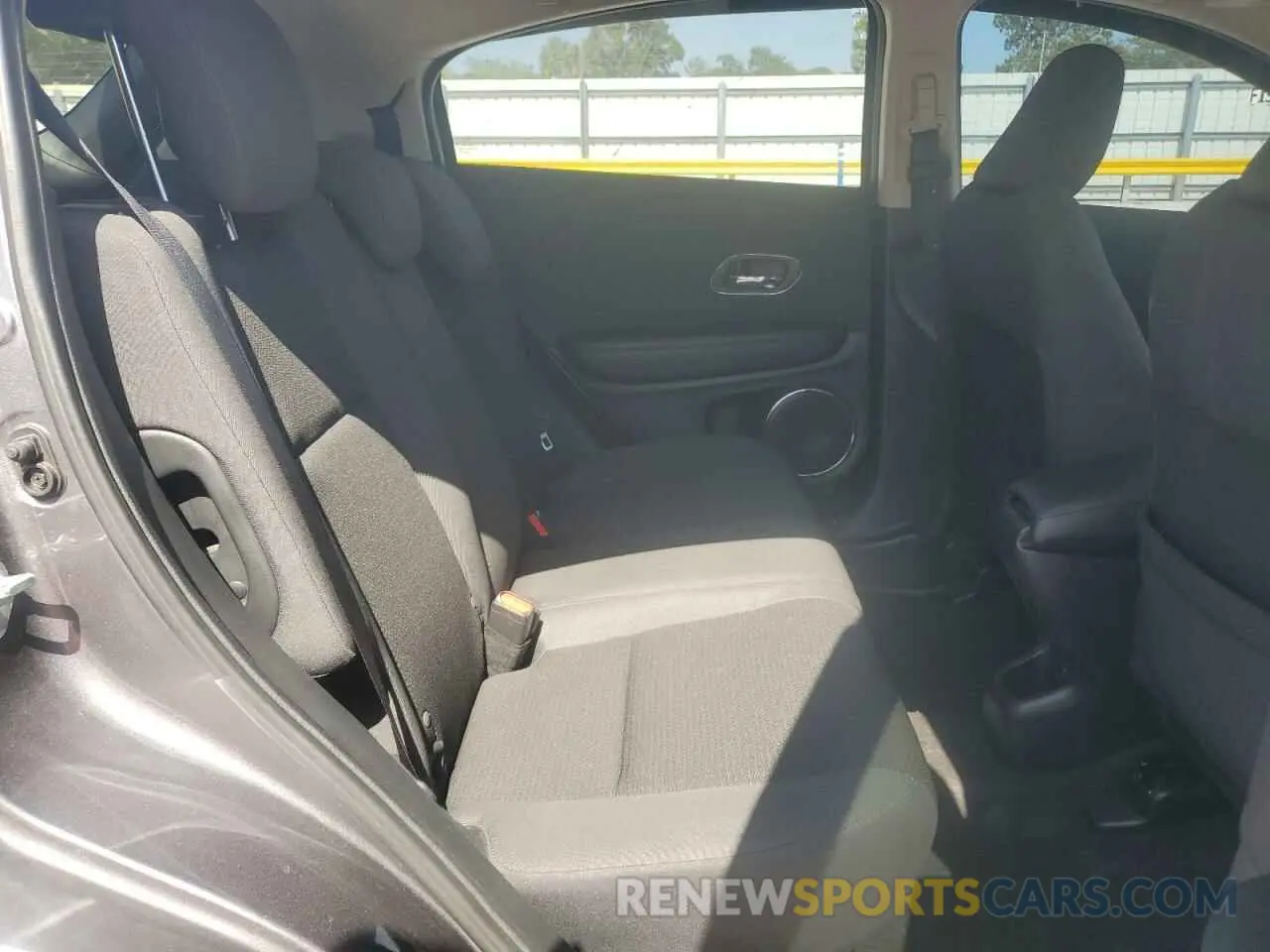 11 fotografías del automóvil dañado 3CZRU5H53NM745669 HONDA HR-V 2022