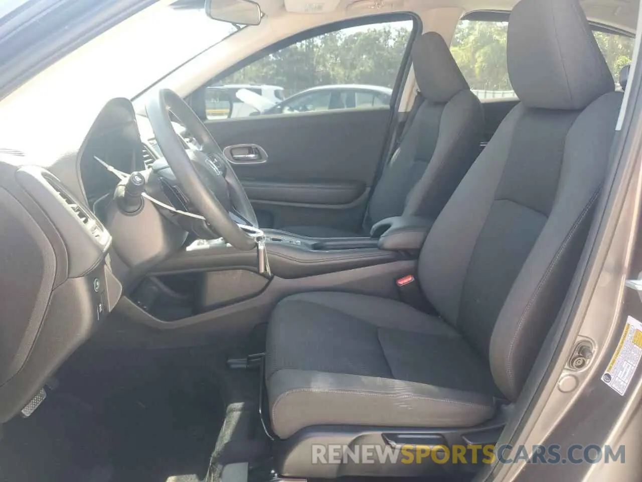 7 fotografías del automóvil dañado 3CZRU5H53NM745669 HONDA HR-V 2022