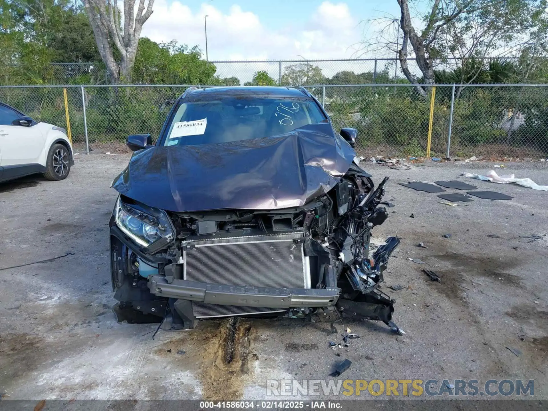 12 fotografías del automóvil dañado 3CZRU5H55NM710776 HONDA HR-V 2022