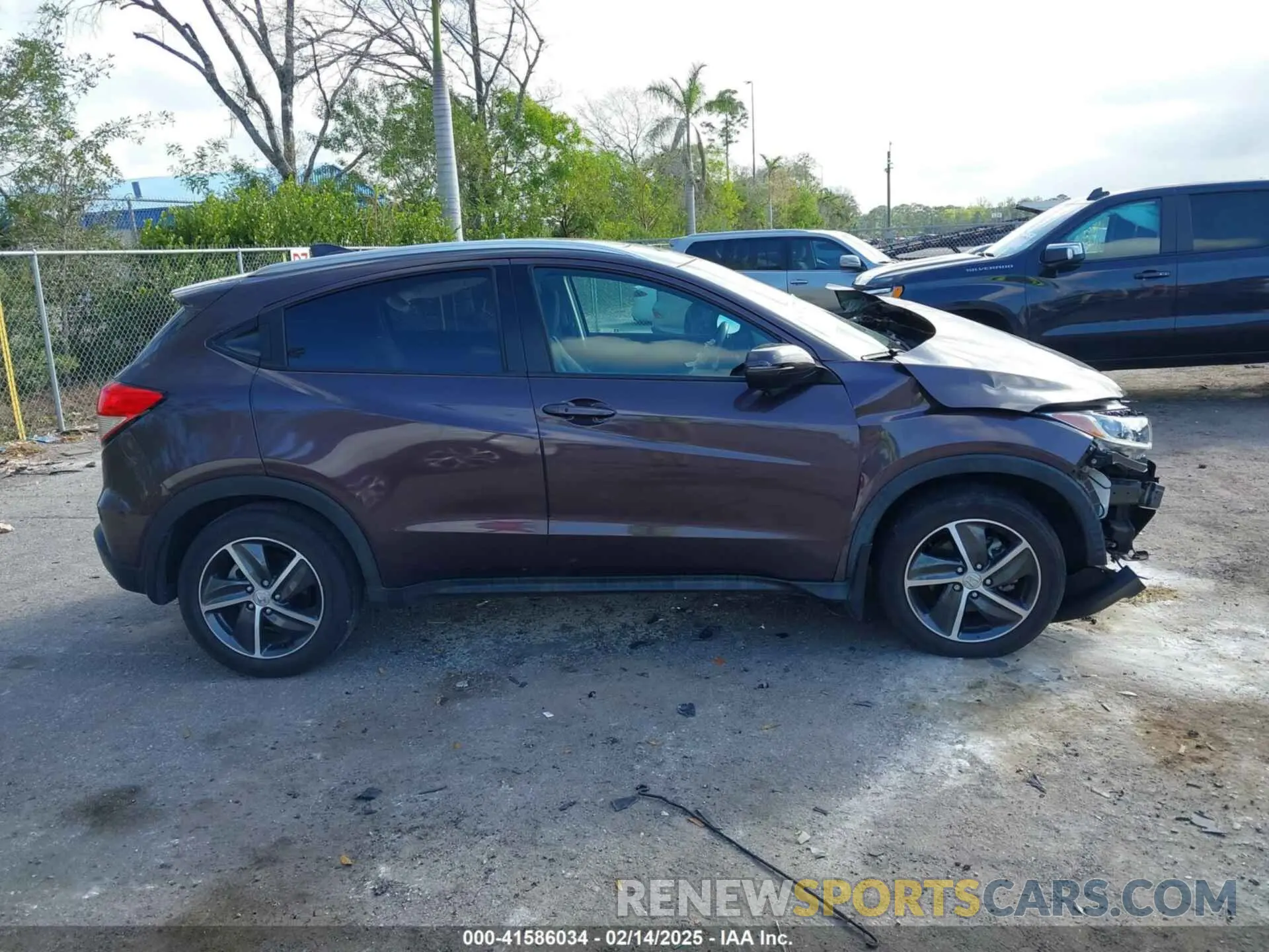 13 fotografías del automóvil dañado 3CZRU5H55NM710776 HONDA HR-V 2022