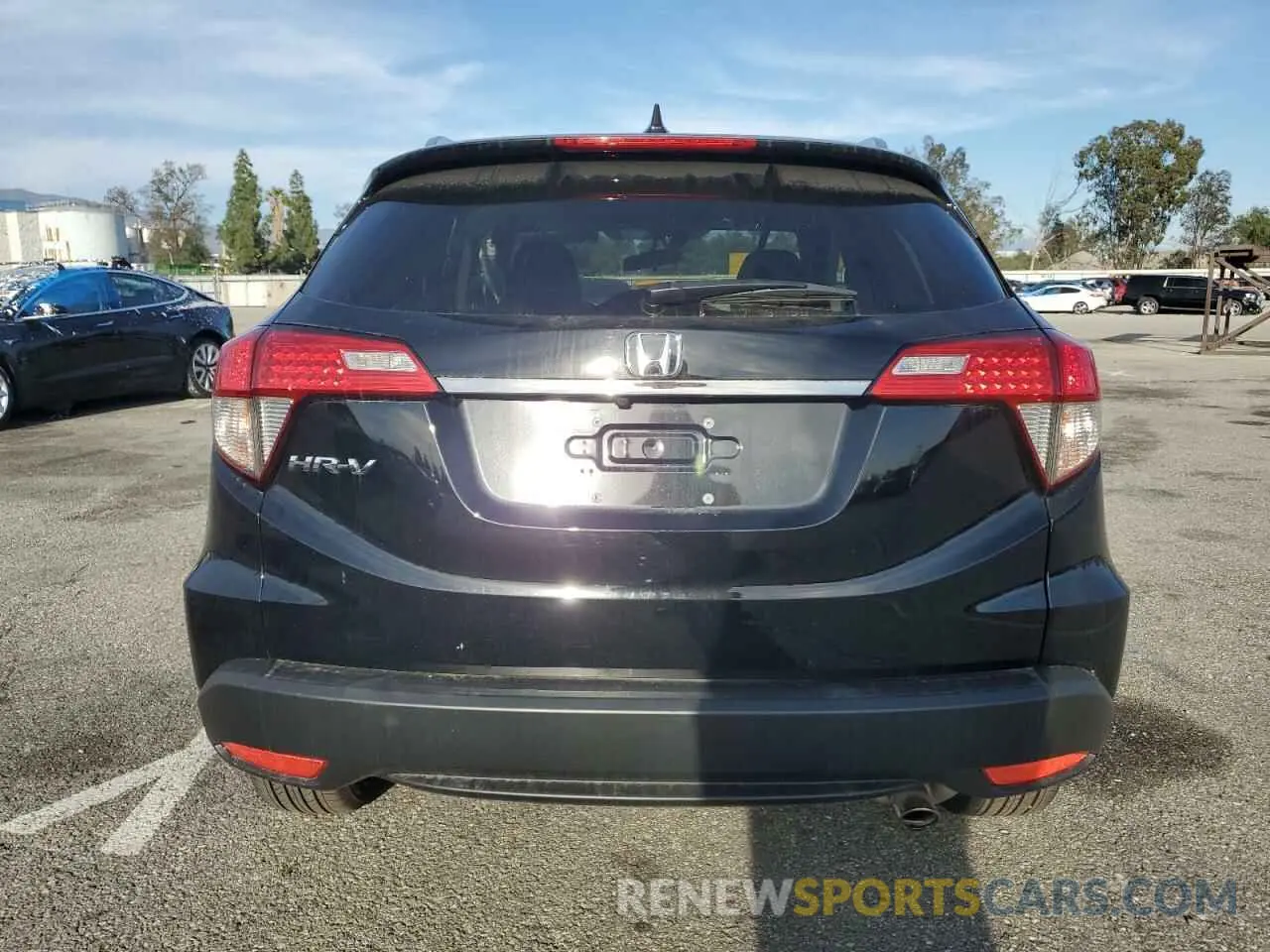 6 fotografías del automóvil dañado 3CZRU5H57NM724596 HONDA HR-V 2022