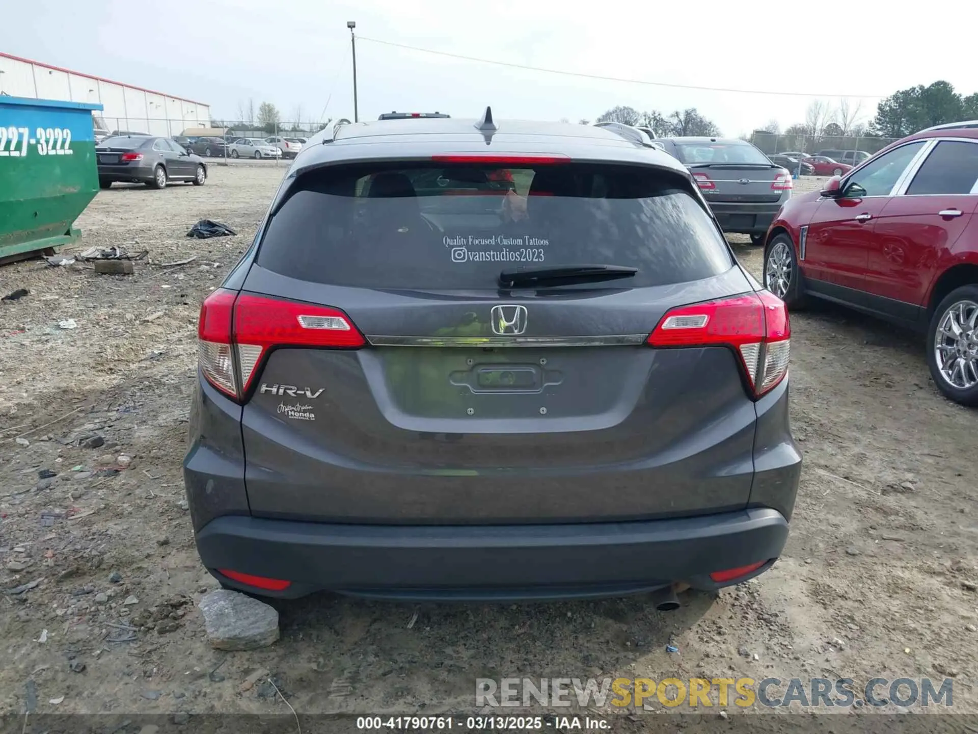 17 fotografías del automóvil dañado 3CZRU5H58NM744534 HONDA HR-V 2022