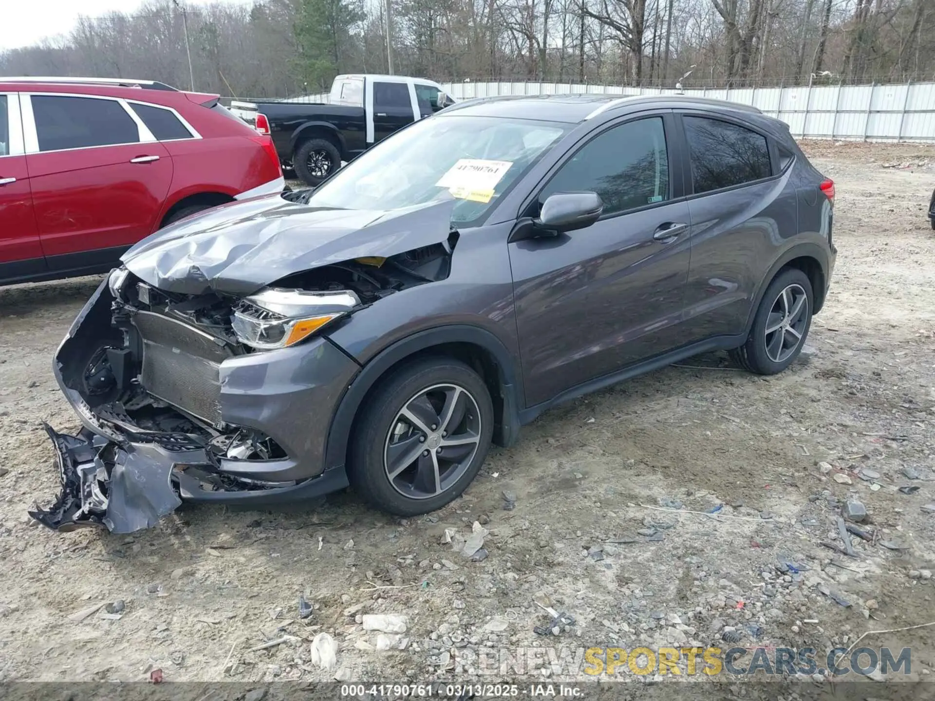 2 fotografías del automóvil dañado 3CZRU5H58NM744534 HONDA HR-V 2022