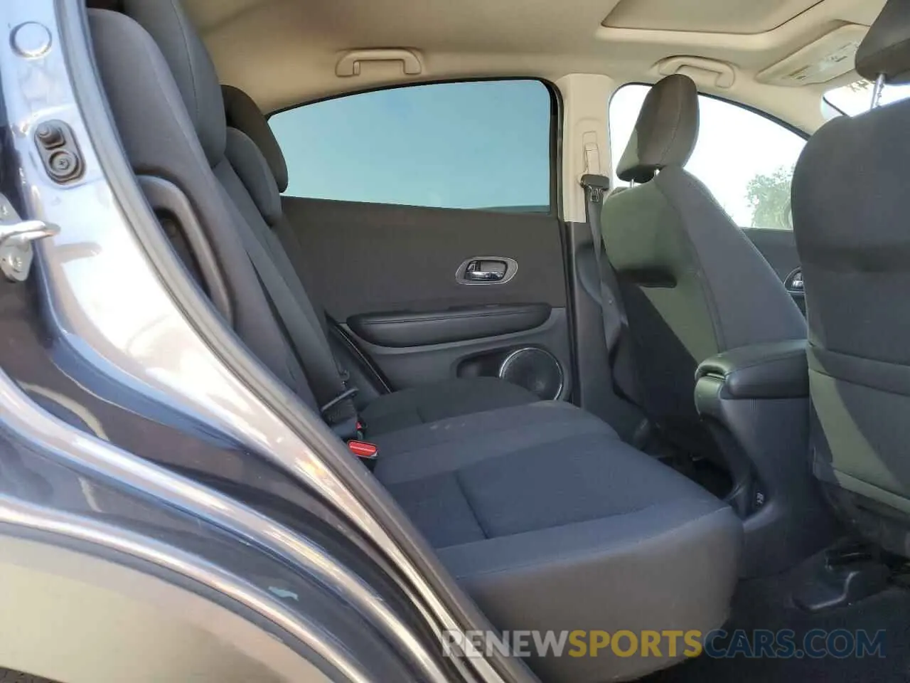11 fotografías del automóvil dañado 3CZRU5H59NM715964 HONDA HR-V 2022