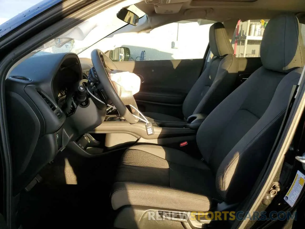 7 fotografías del automóvil dañado 3CZRU5H59NM728584 HONDA HR-V 2022