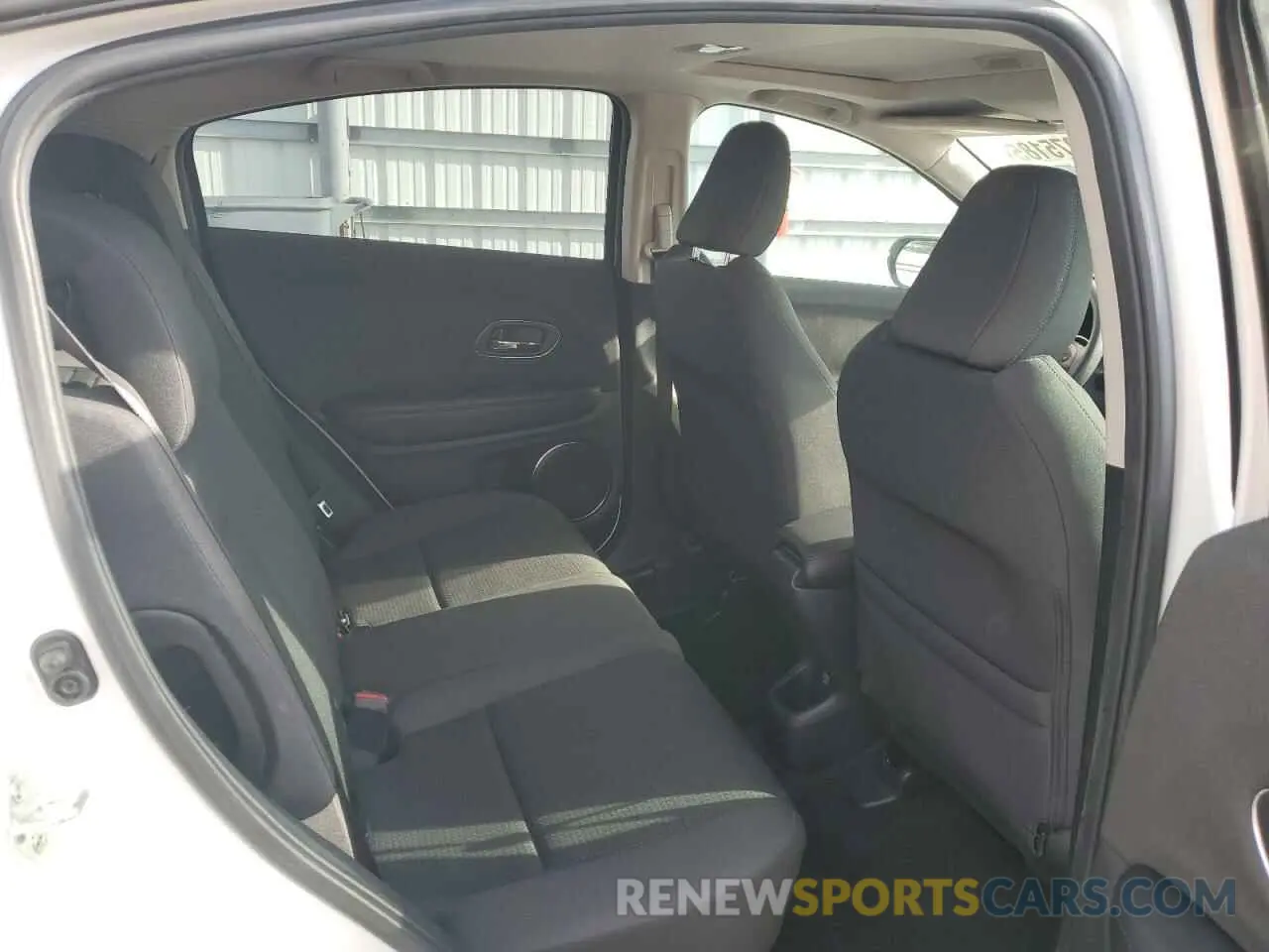 11 fotografías del automóvil dañado 3CZRU5H59NM739021 HONDA HR-V 2022