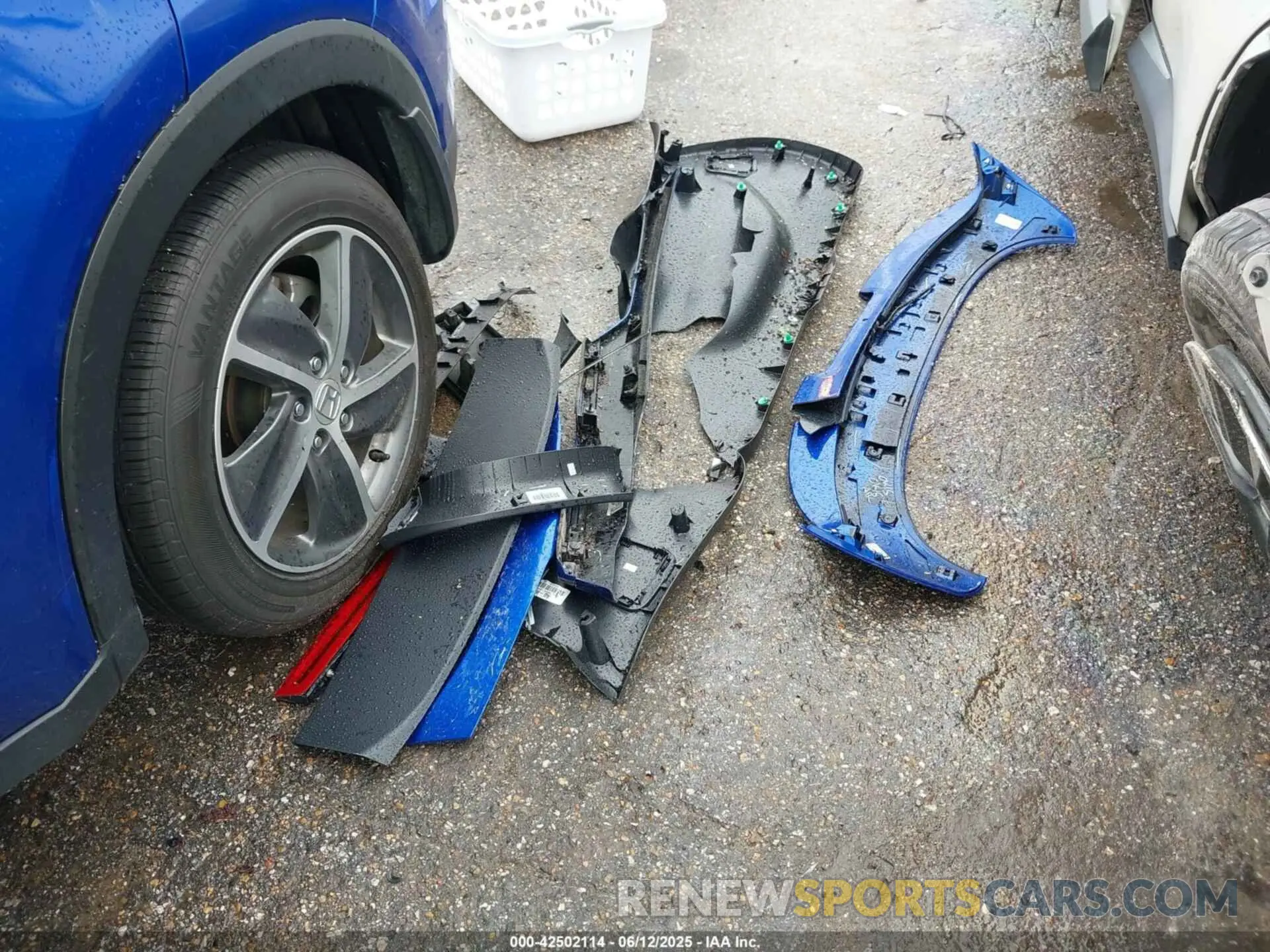 12 fotografías del automóvil dañado 3CZRU5H5XNM717965 HONDA HR-V 2022