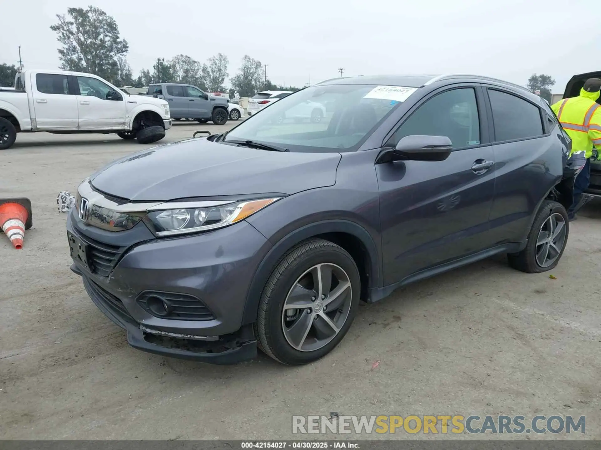 2 fotografías del automóvil dañado 3CZRU5H5XNM719960 HONDA HR-V 2022
