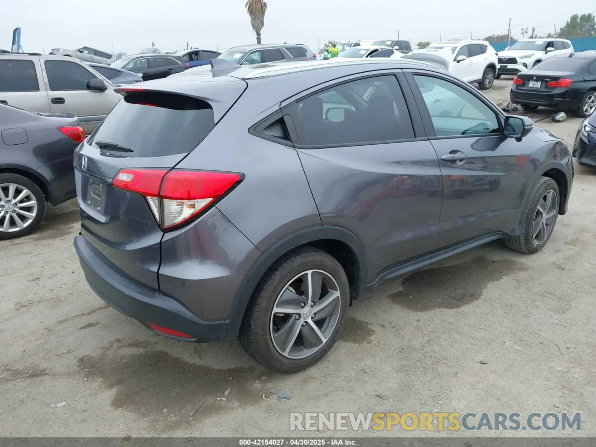 4 fotografías del automóvil dañado 3CZRU5H5XNM719960 HONDA HR-V 2022